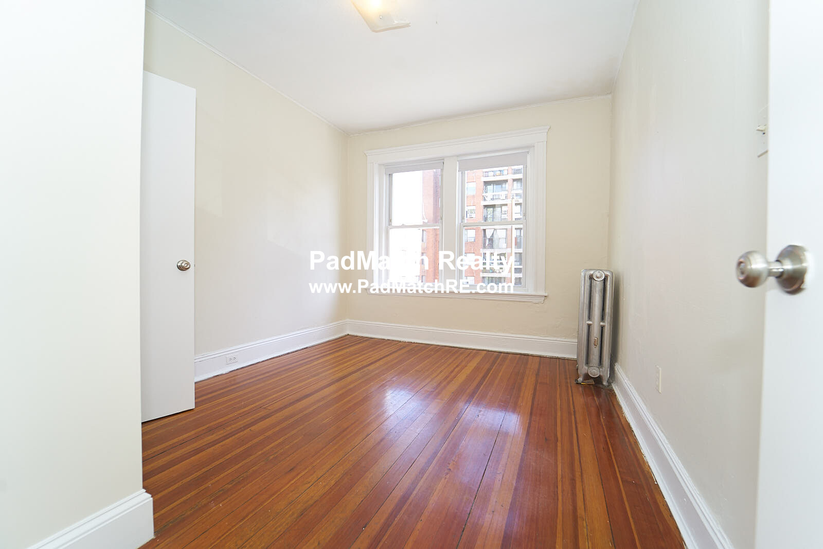 15 Mount Hood Rd, Brighton