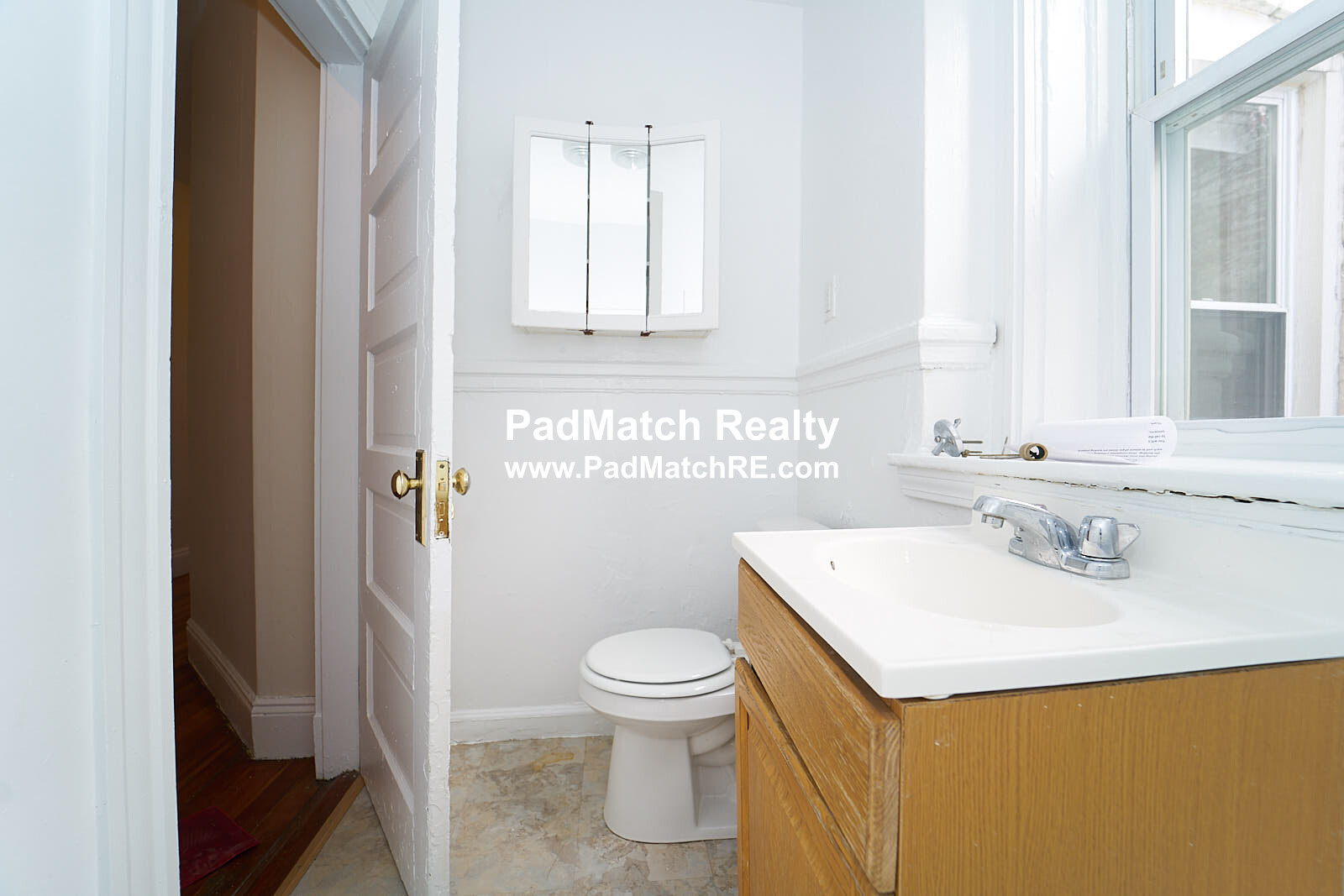 15 Mount Hood Rd, Brighton