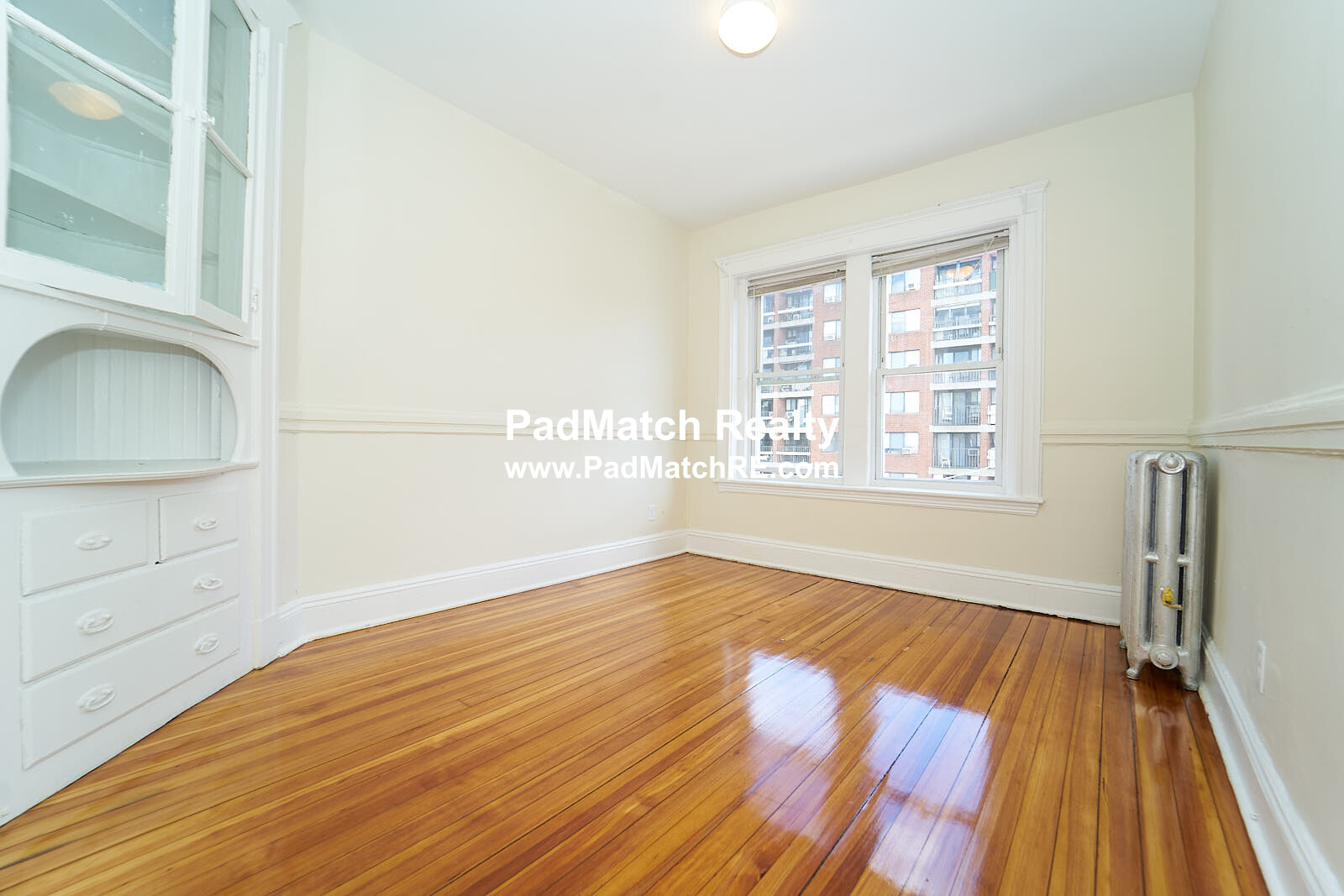 7 Mount Hood Rd, Brighton