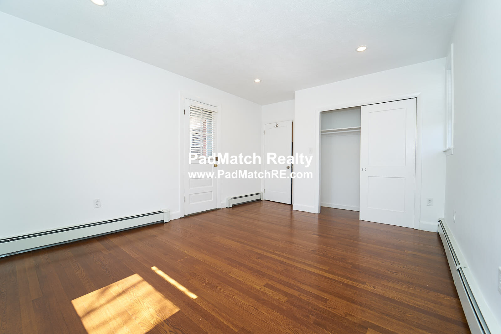 310 Tappan St, Washington Square