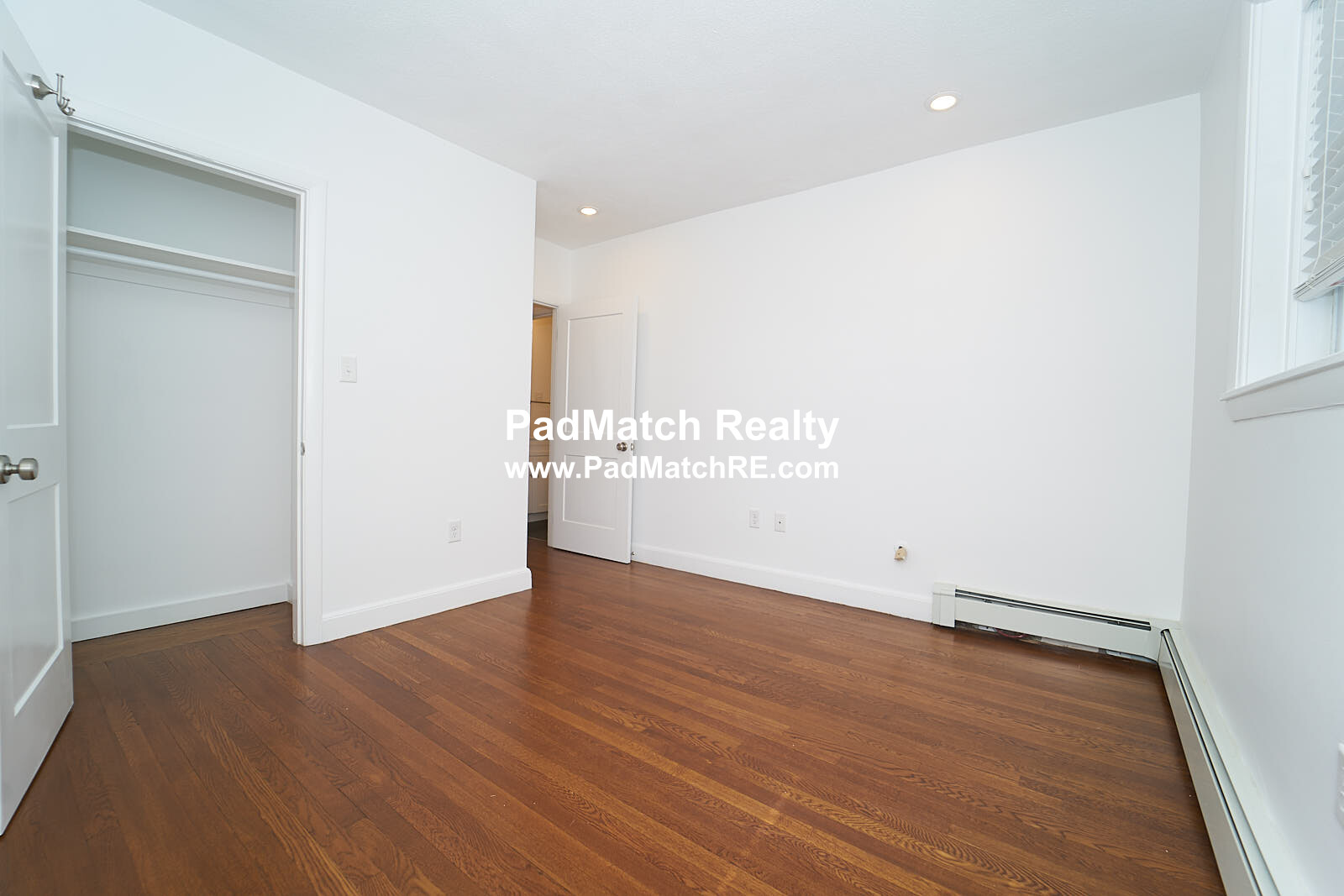 310 Tappan St, Washington Square