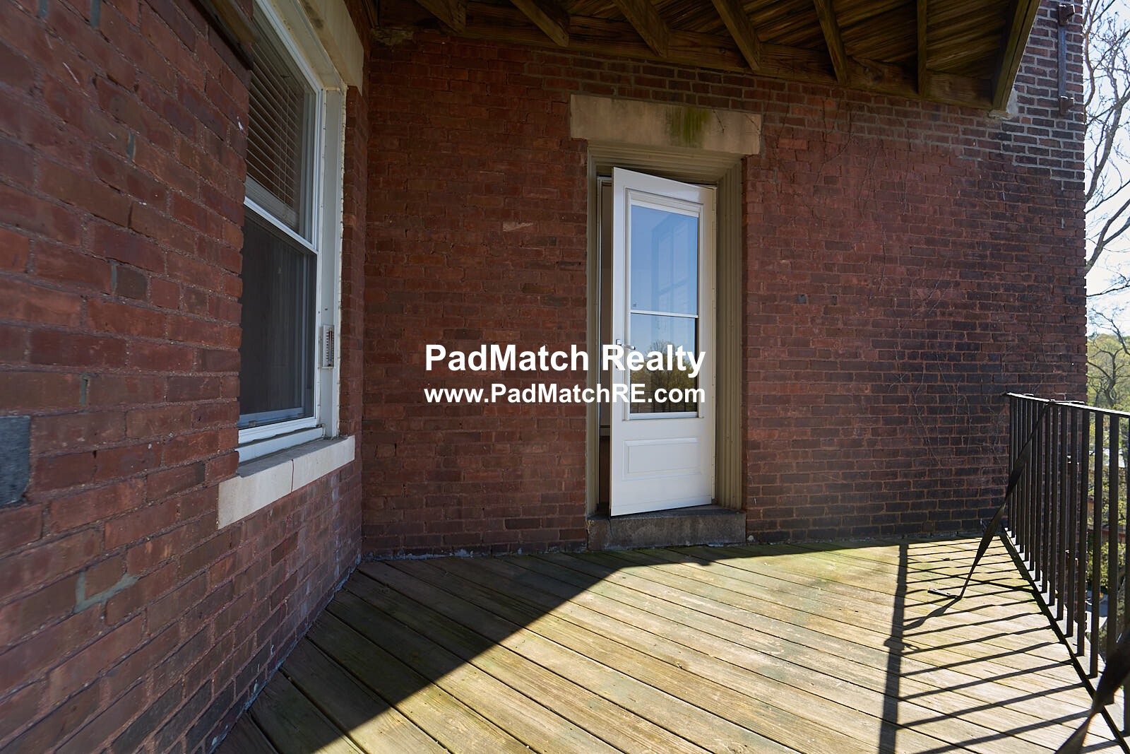 310 Tappan St, Washington Square