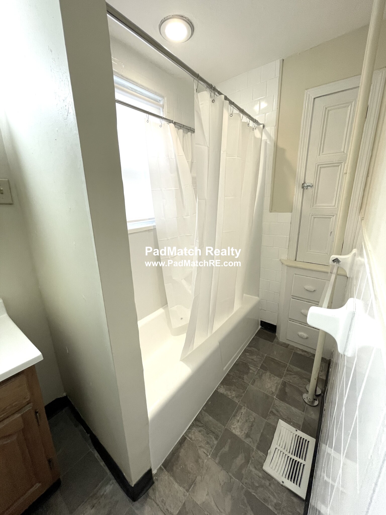 88 Gardena St, Brighton