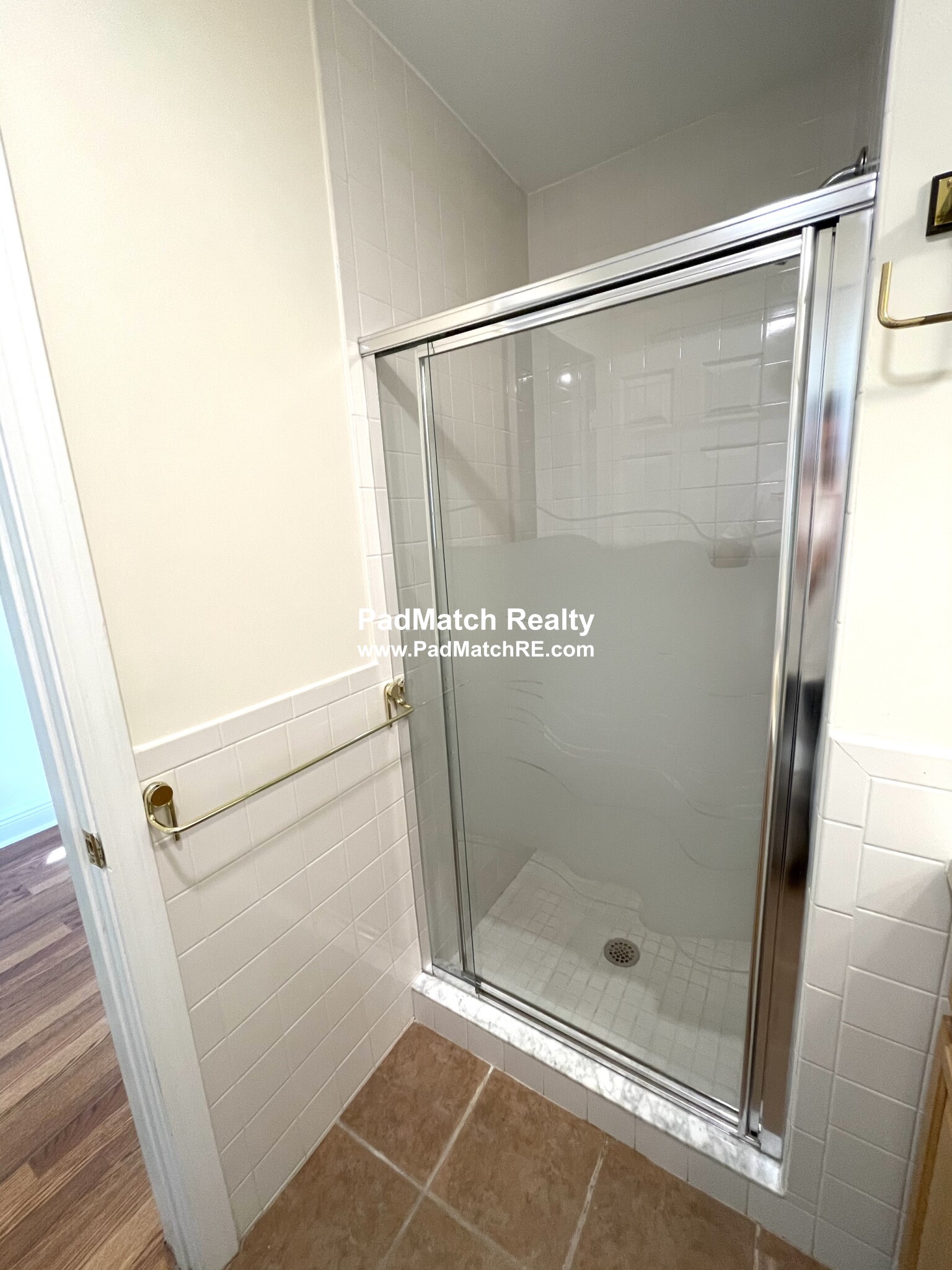 1 bed, 1 bath apartment for rent at 42 Wiswall Rd Unit A, Newton — photo 13 of 15