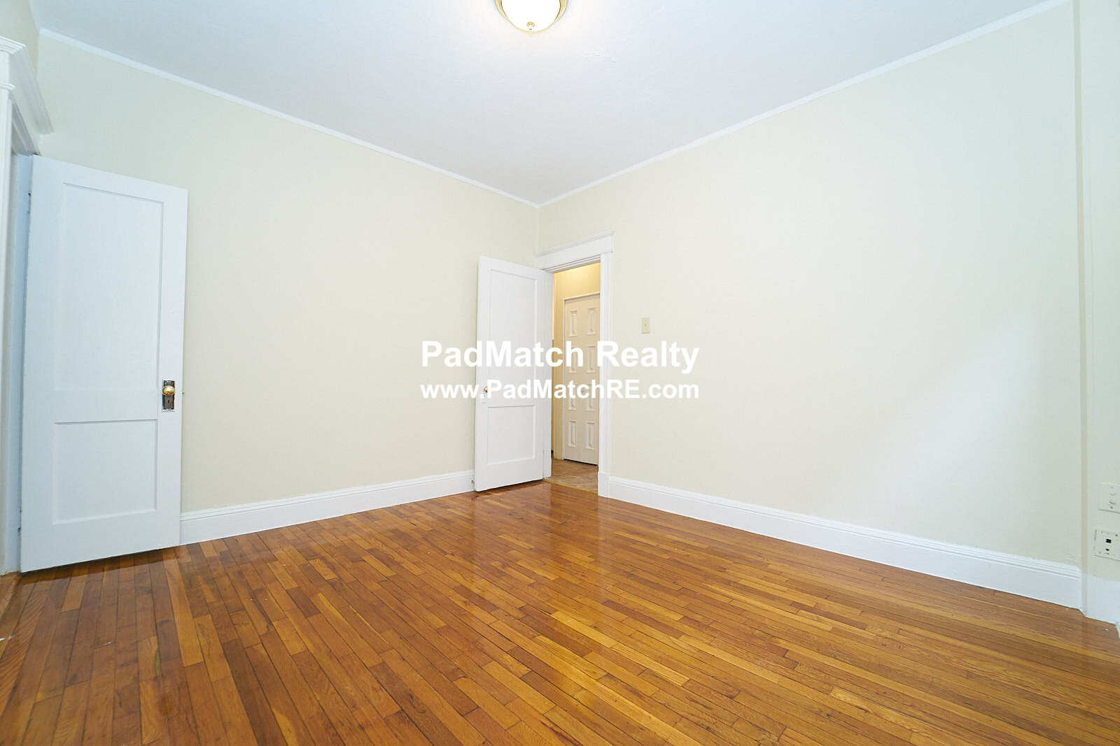 1 bed, 1 bath apartment for rent at 217 Kelton St Unit 5, Allston — photo 4 of 10