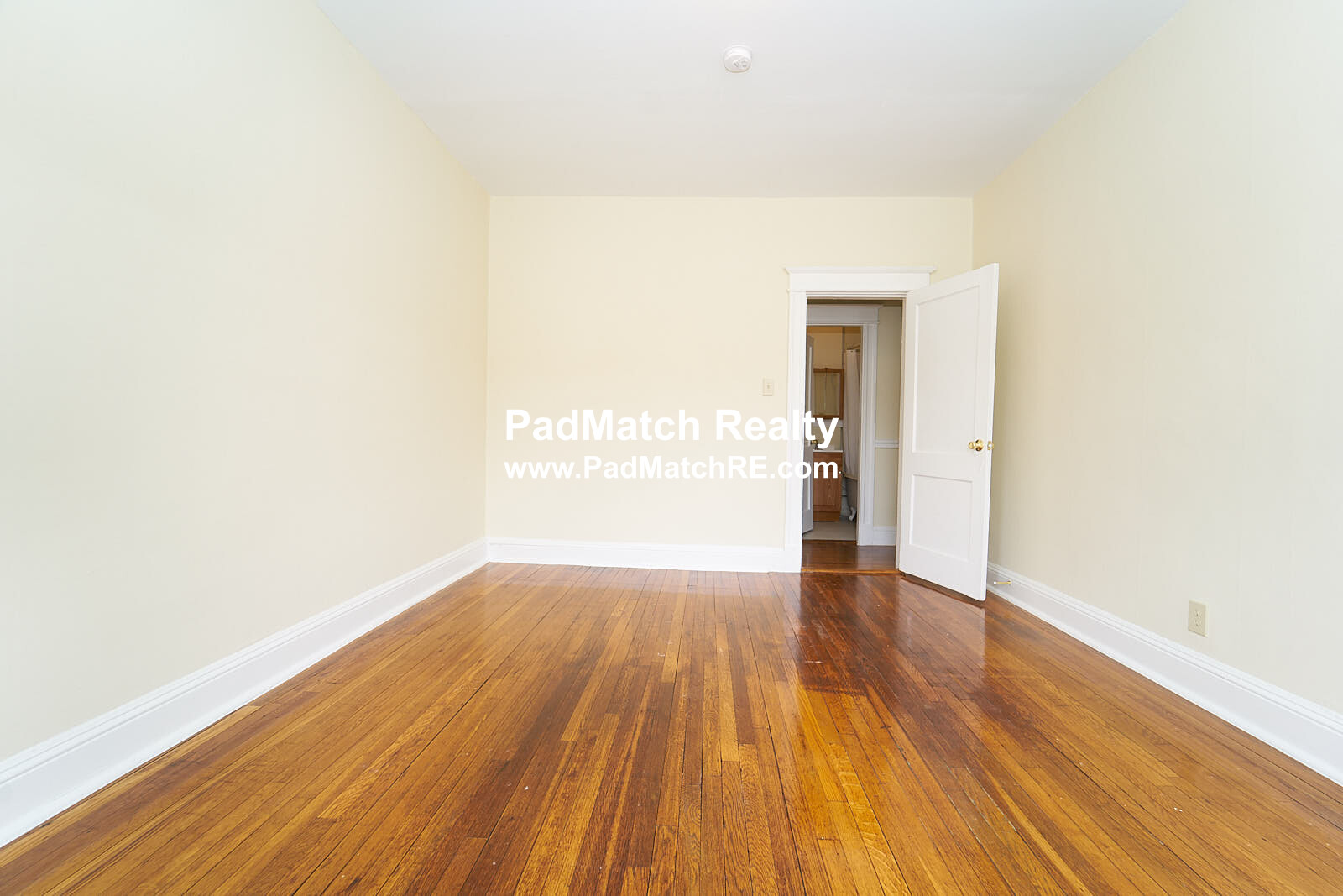 221 Kelton St, Allston