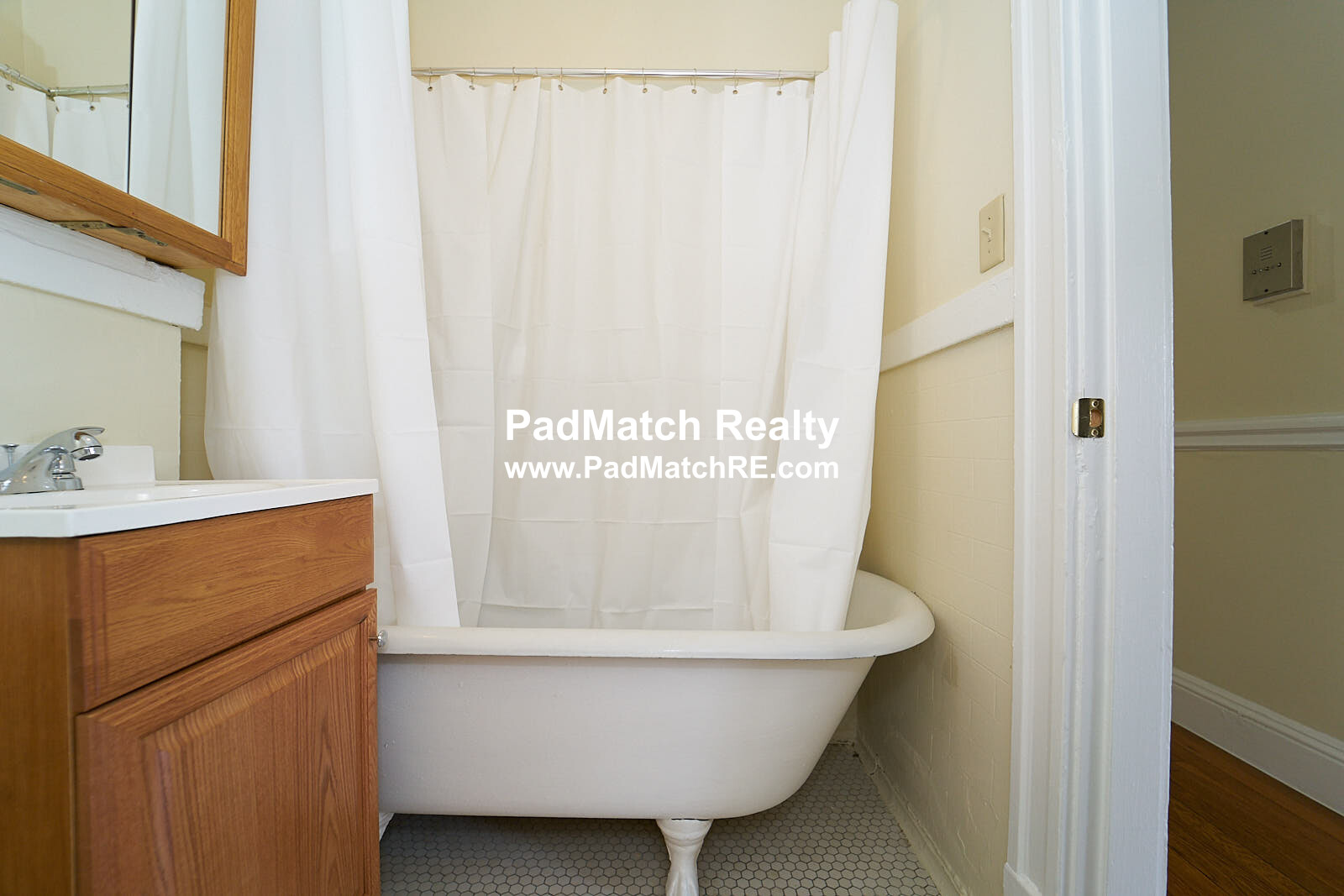 221 Kelton St, Allston