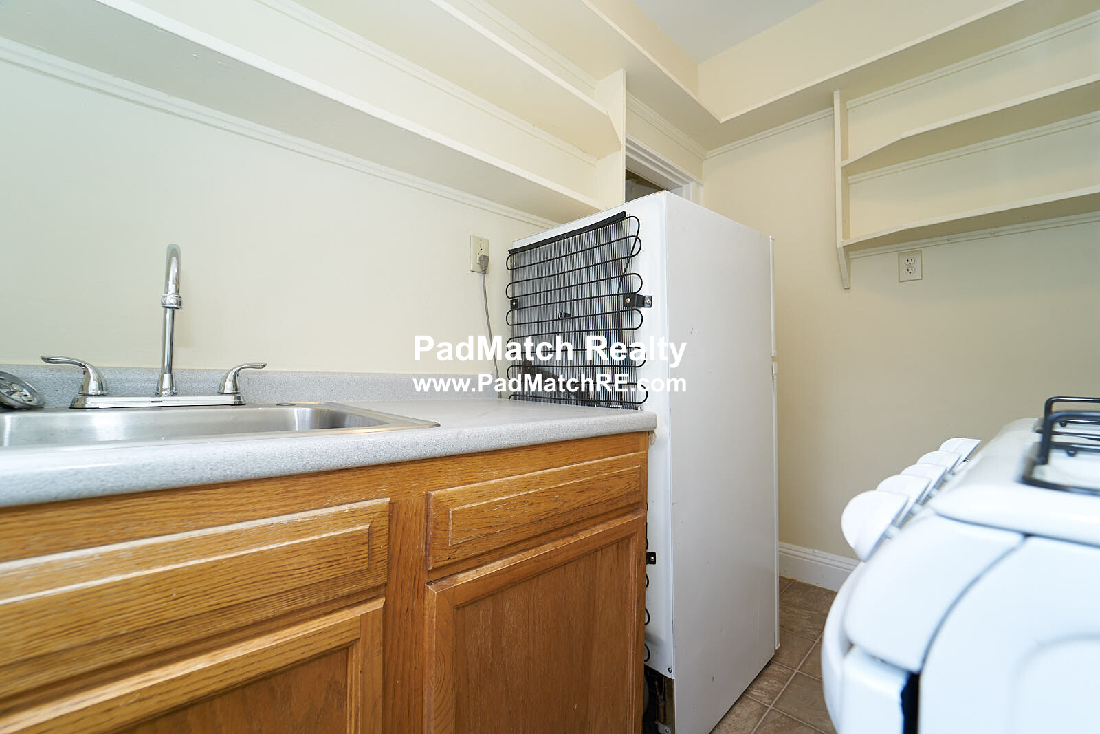 221 Kelton St, Allston