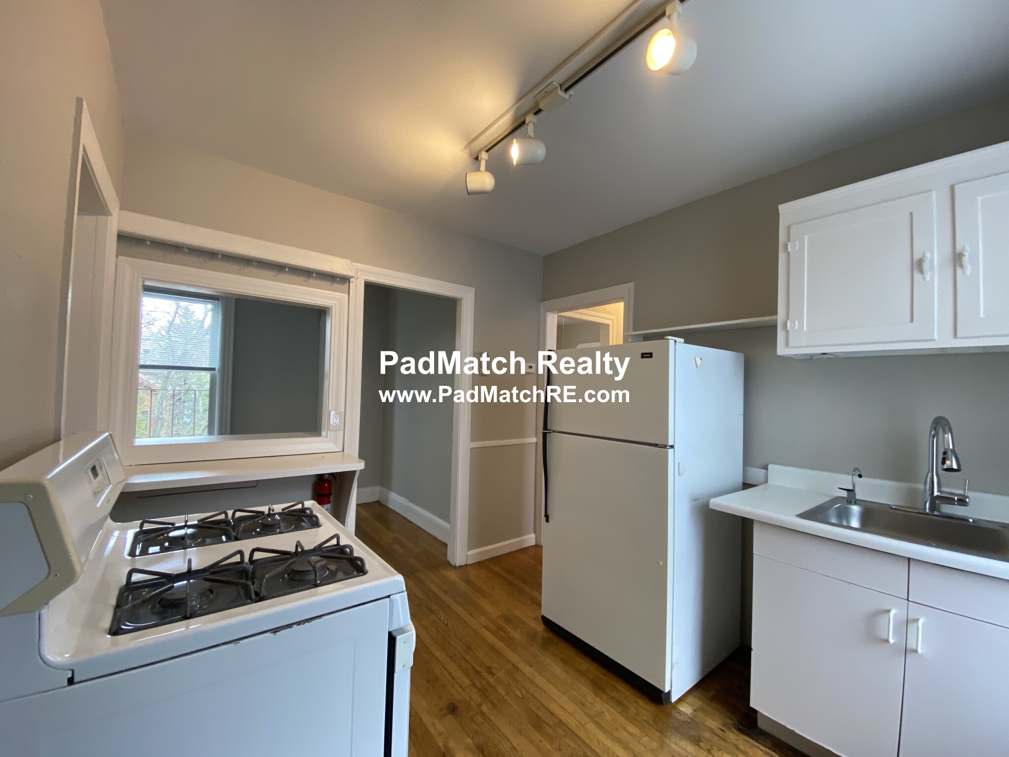 503 Franklin St, Central Square