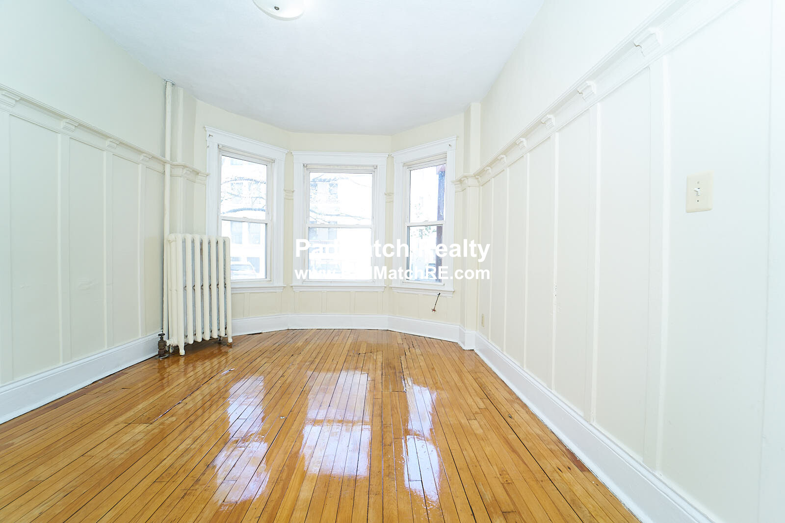 3 bed, 1 bath apartment for rent at 1367 Commonwealth Ave Unit 22, Allston