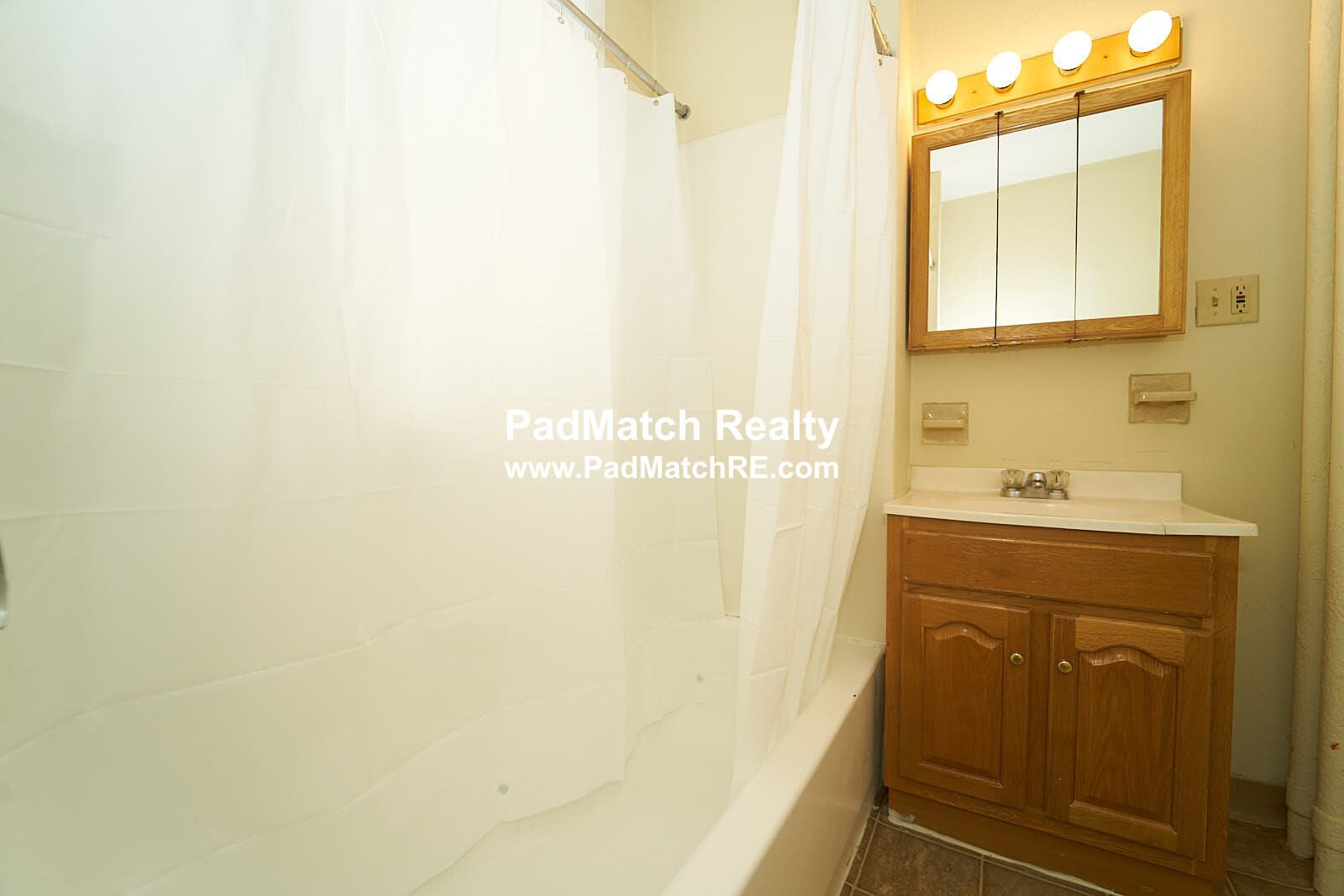 165 Kelton St, Allston