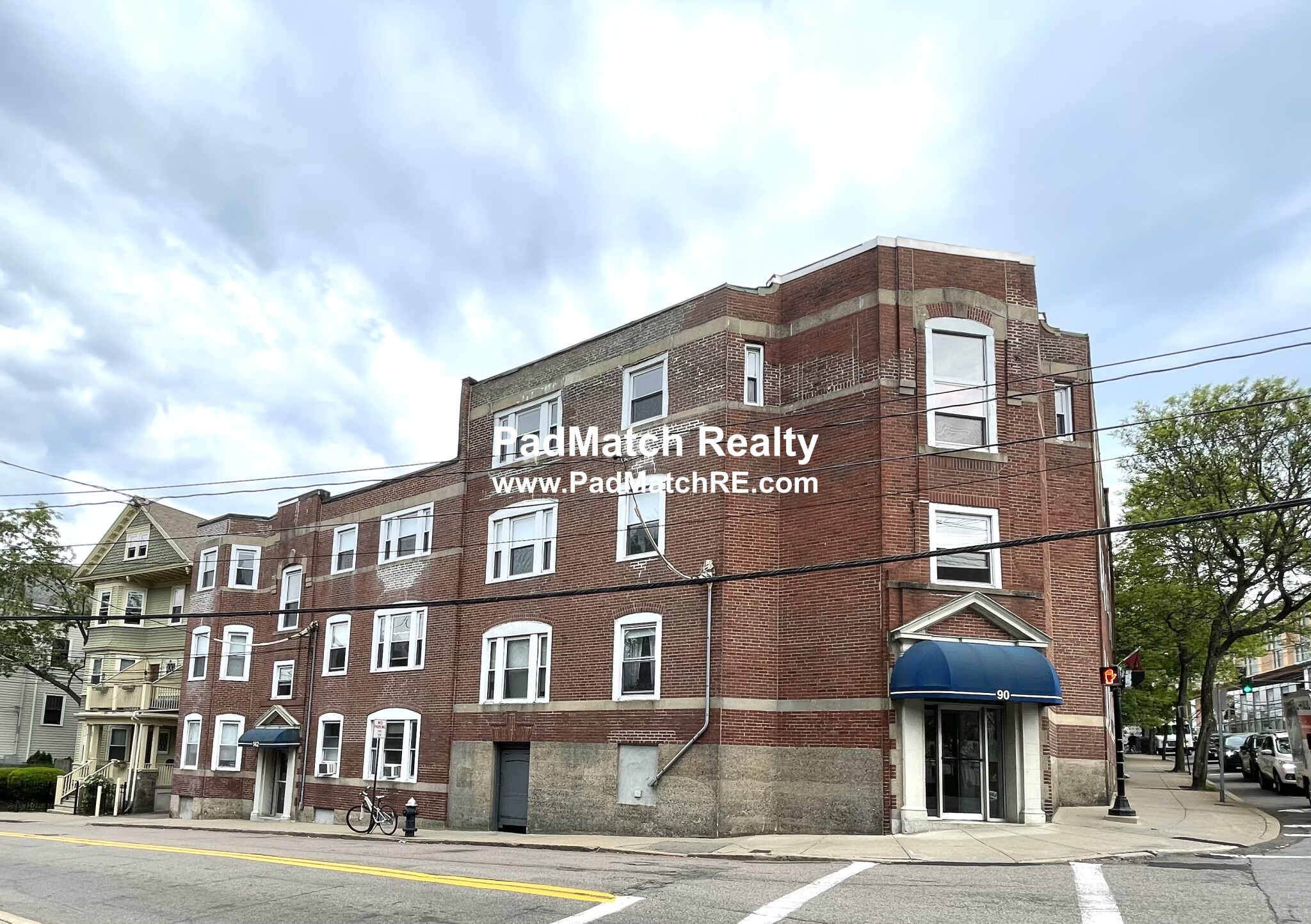 142 Davis Ave, Brookline Hills