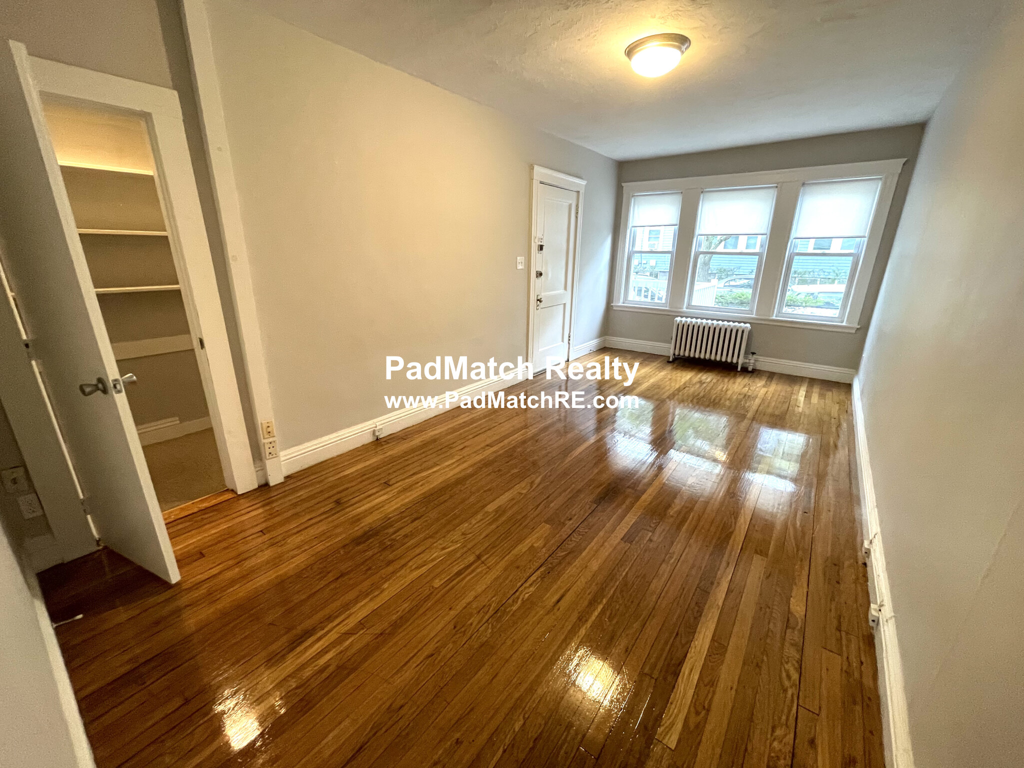 29 Lourdes Ave, Jamaica Plain