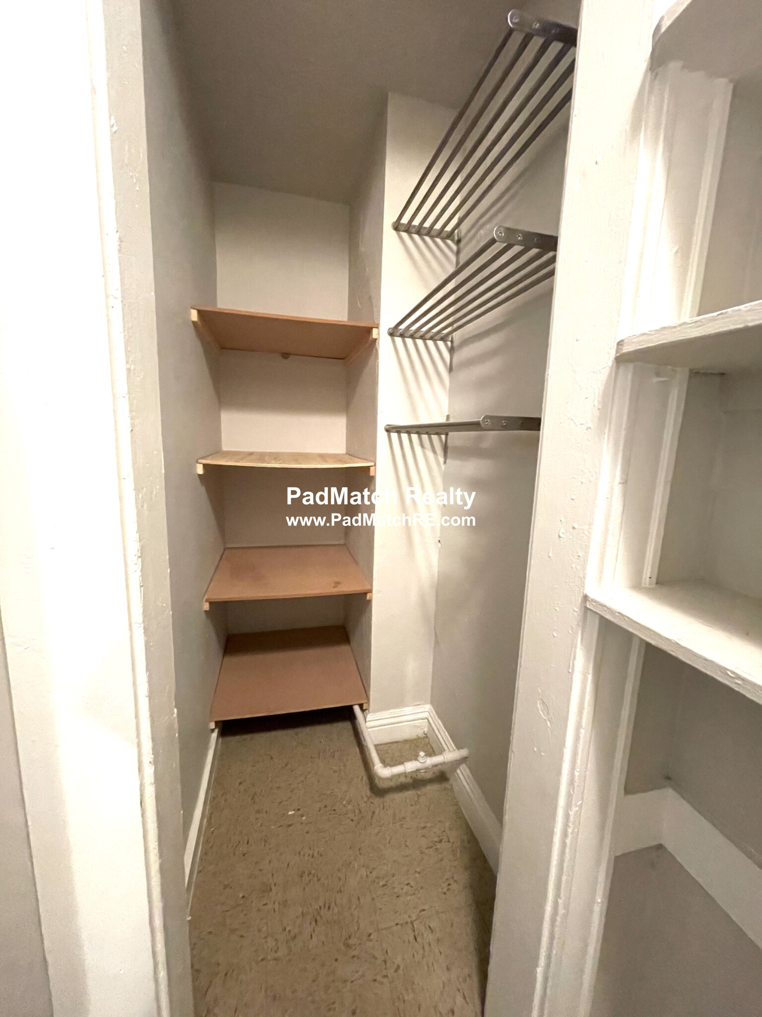 29 Lourdes Ave, Jamaica Plain