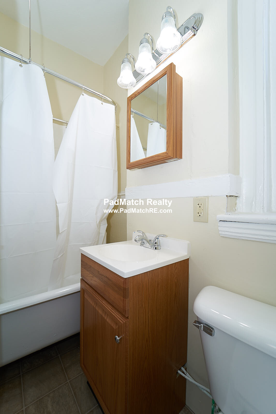 64 Woodstock Ave, Brighton