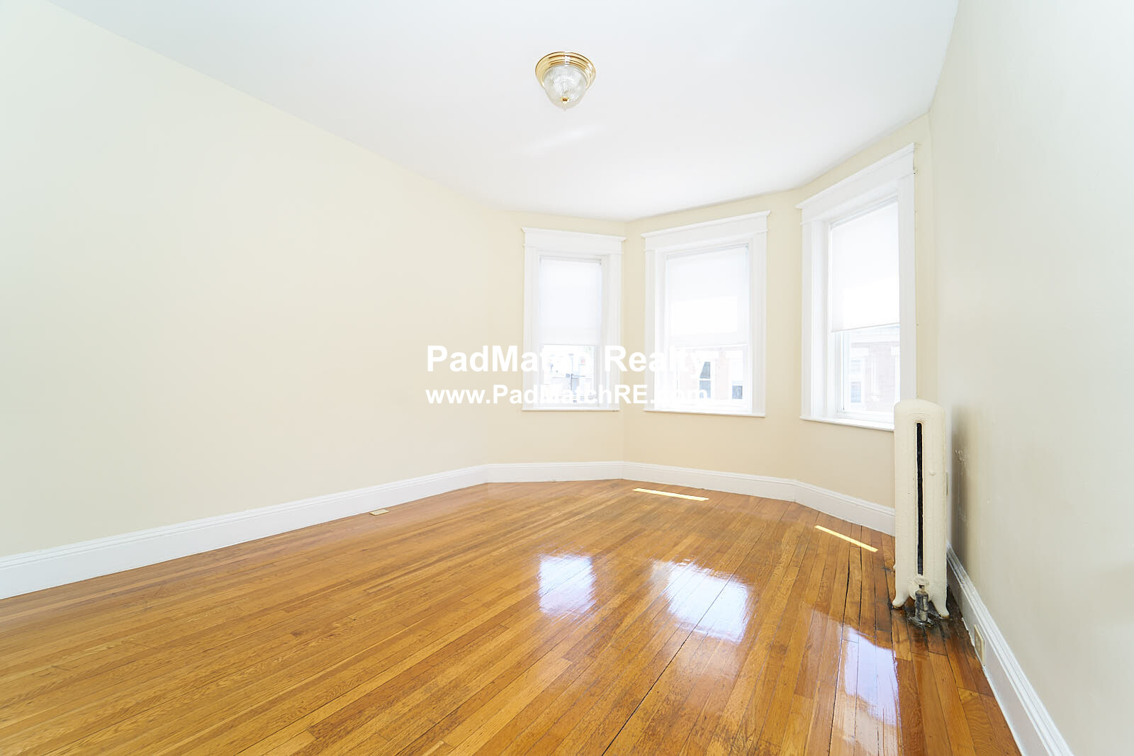1 bed, 1 bath apartment for rent at 68 Woodstock Ave Unit 15, Brighton — photo 1 of 12