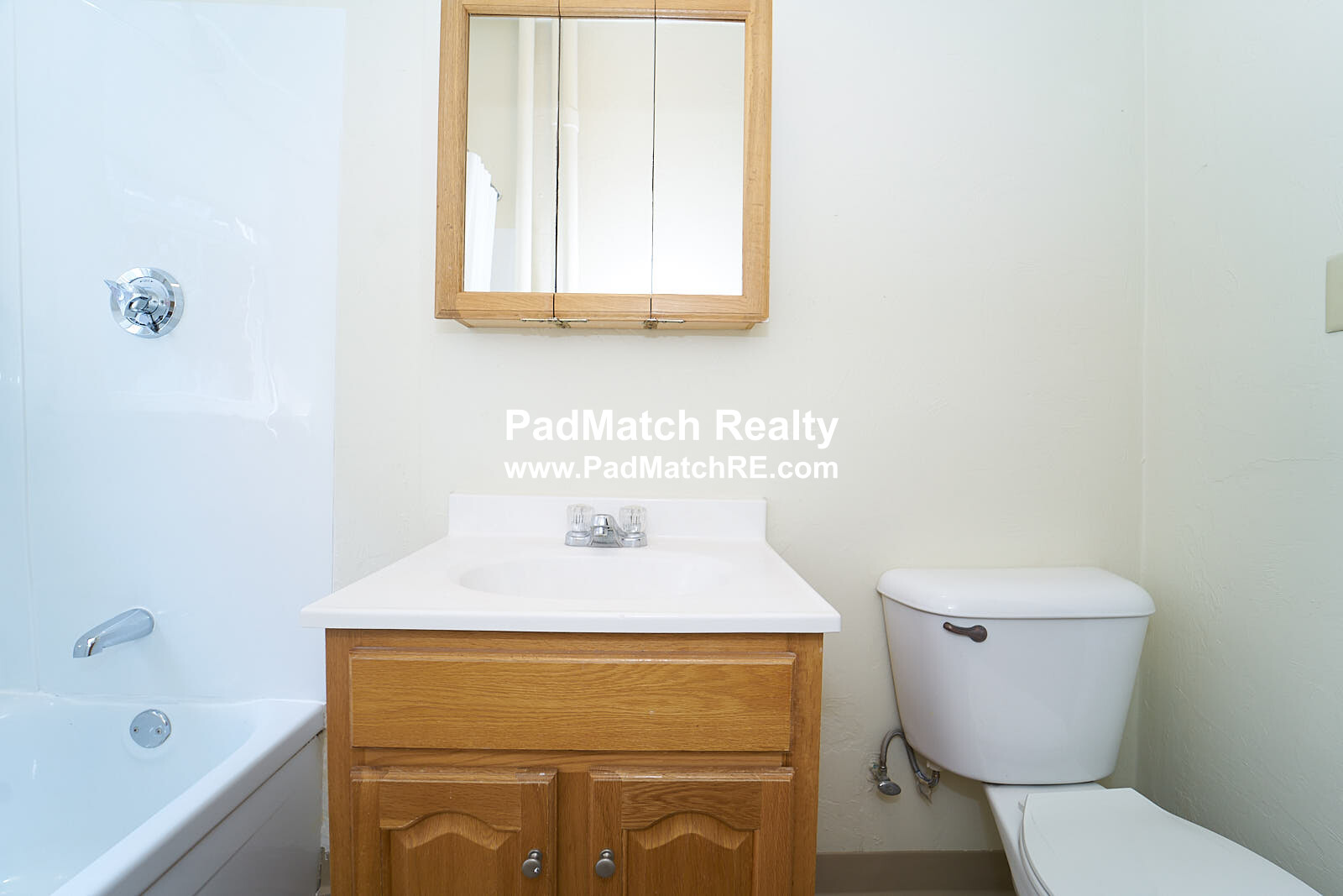 11 Royce Rd, Allston