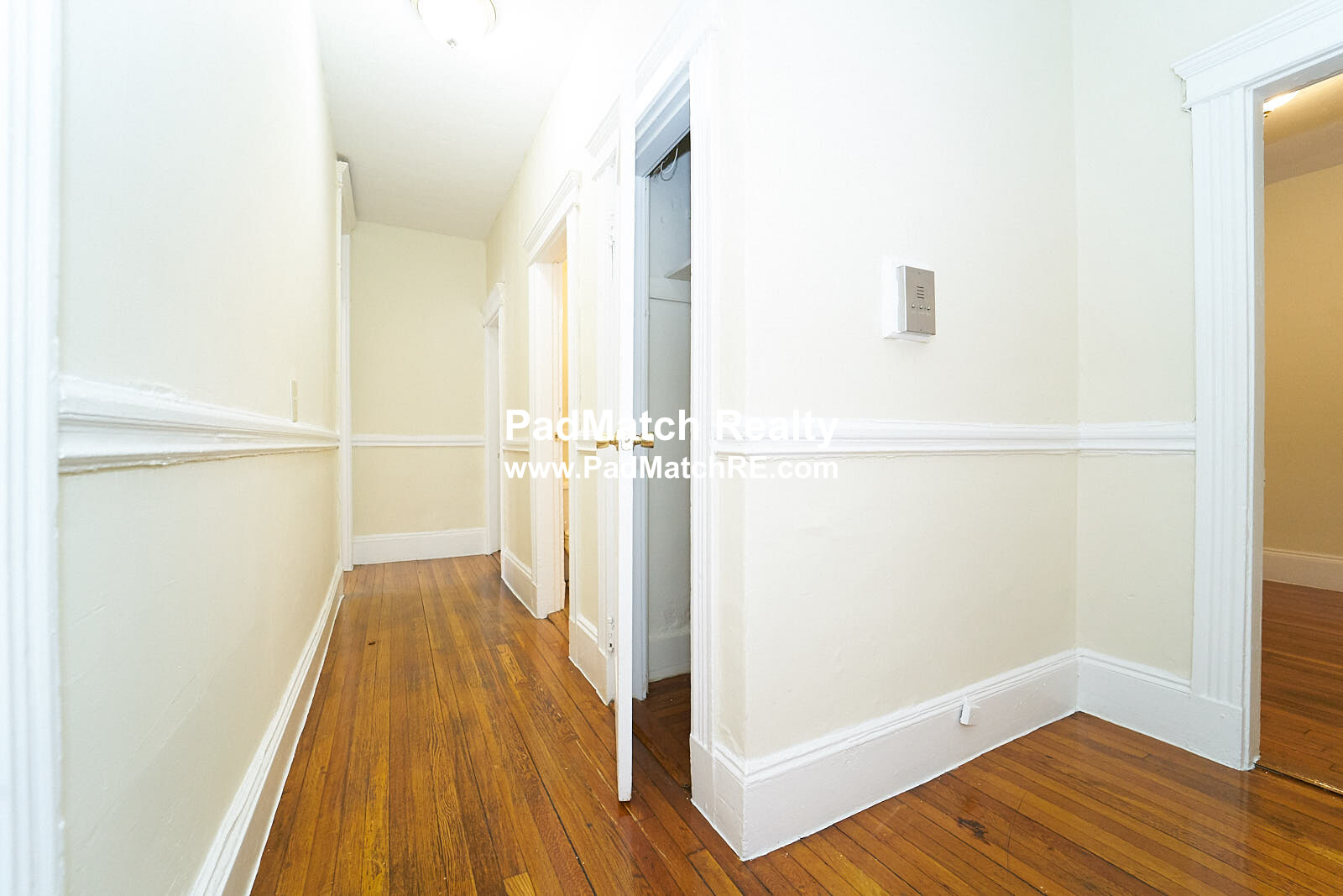 11 Royce Rd, Allston