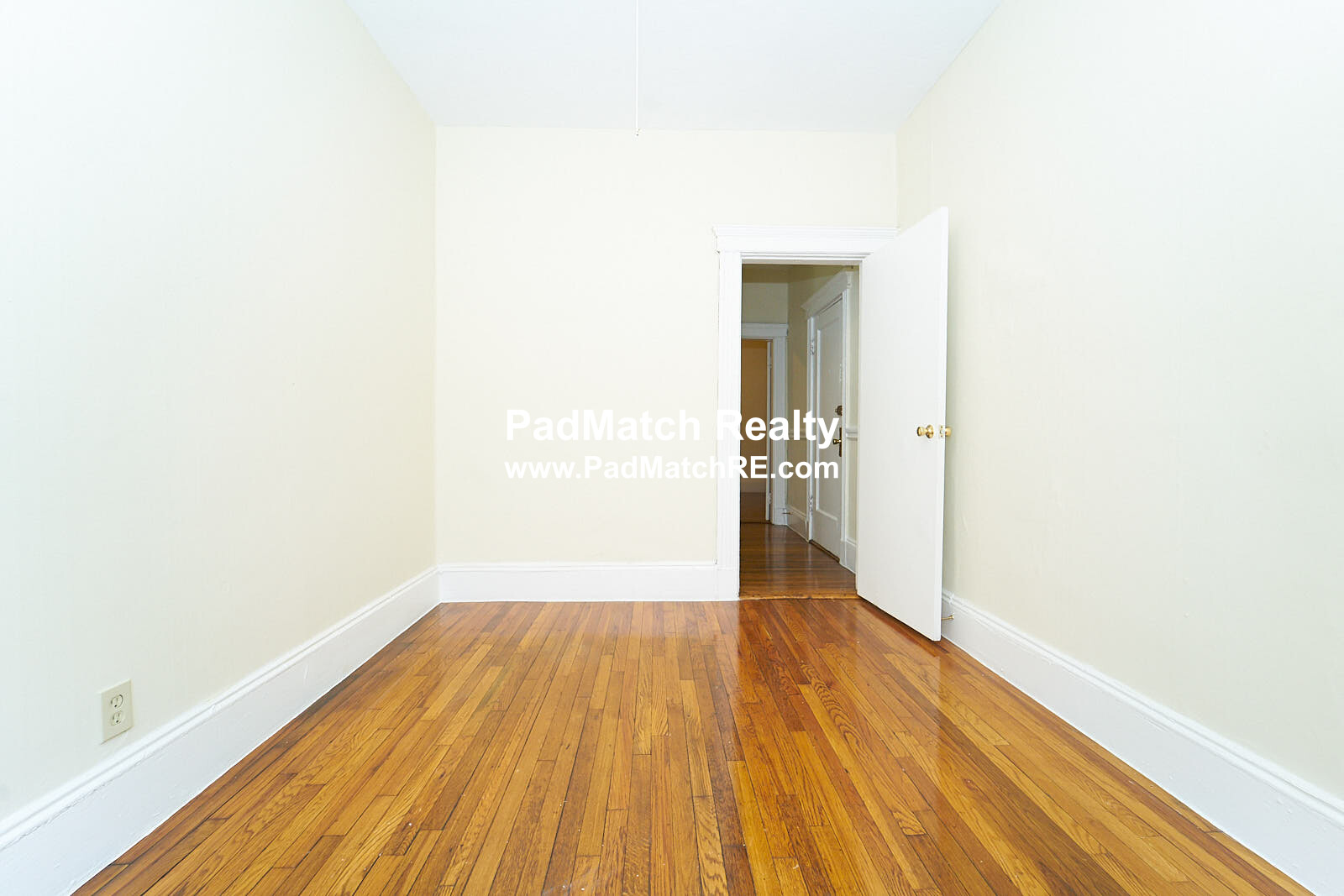 11 Royce Rd, Allston