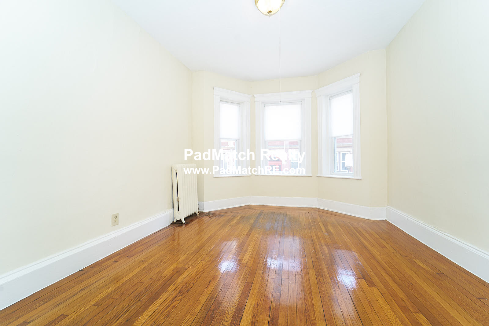 11 Royce Rd, Allston