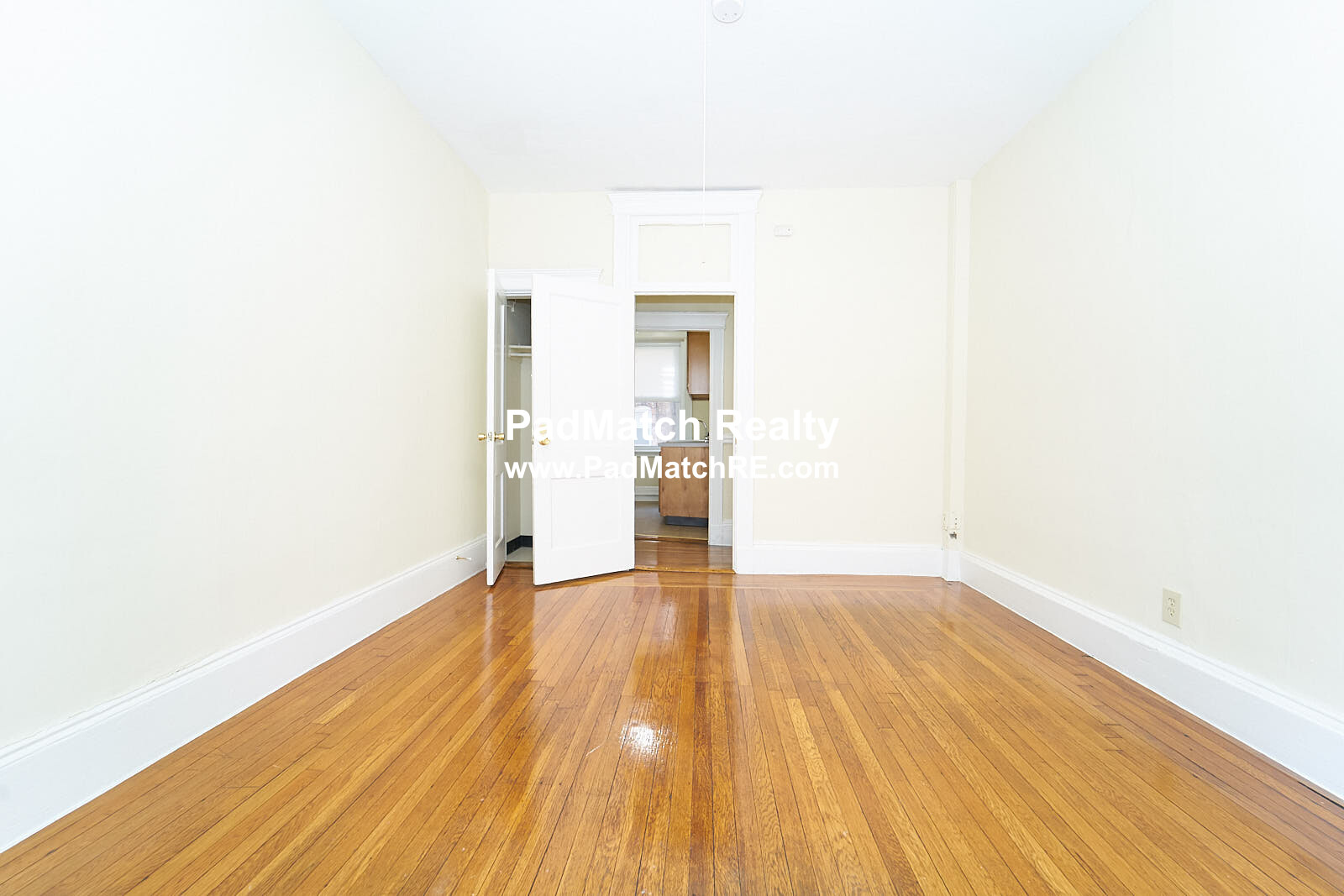 11 Royce Rd, Allston