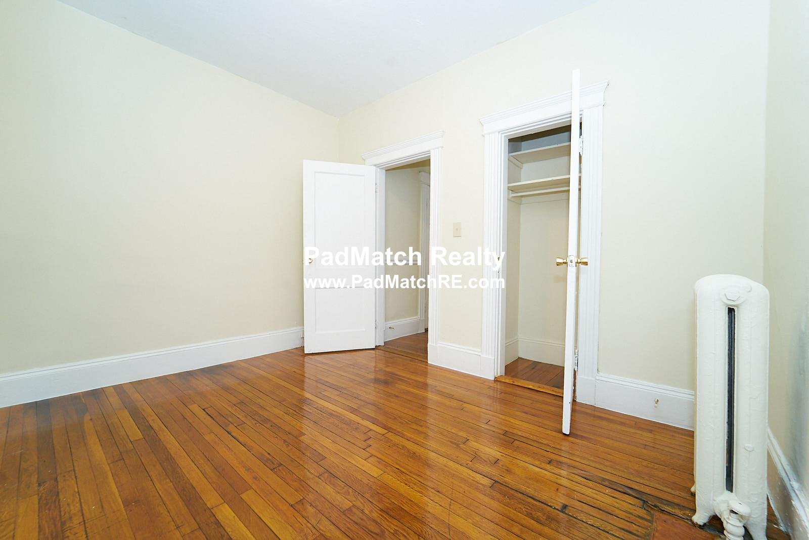 11 Royce Rd, Allston