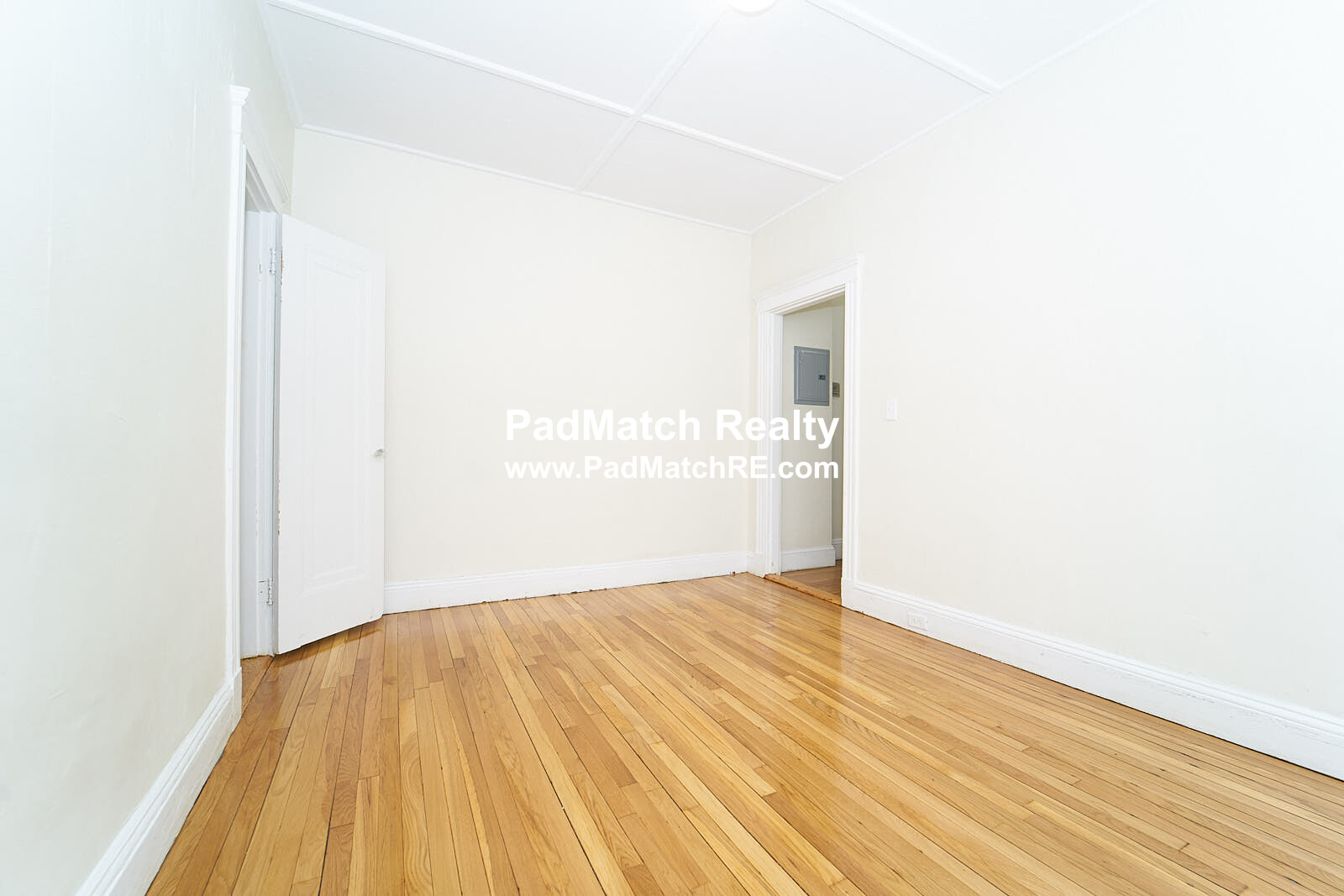 1185 Boylston St, Fenway