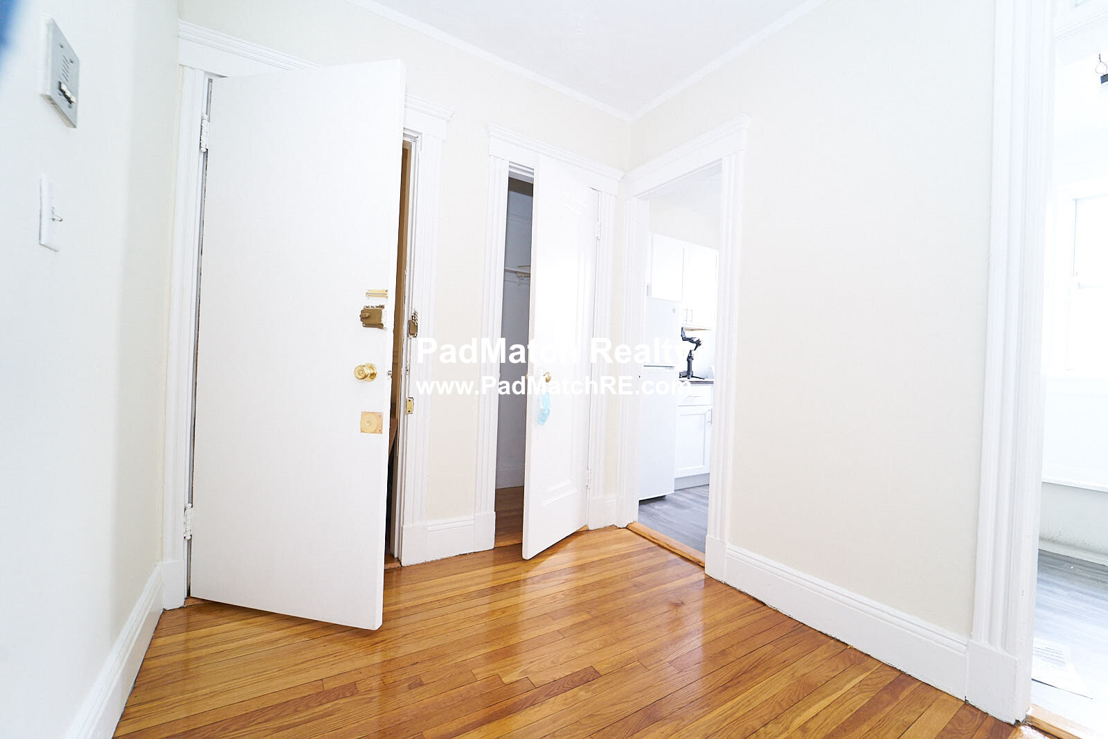 1191 Boylston St, Fenway