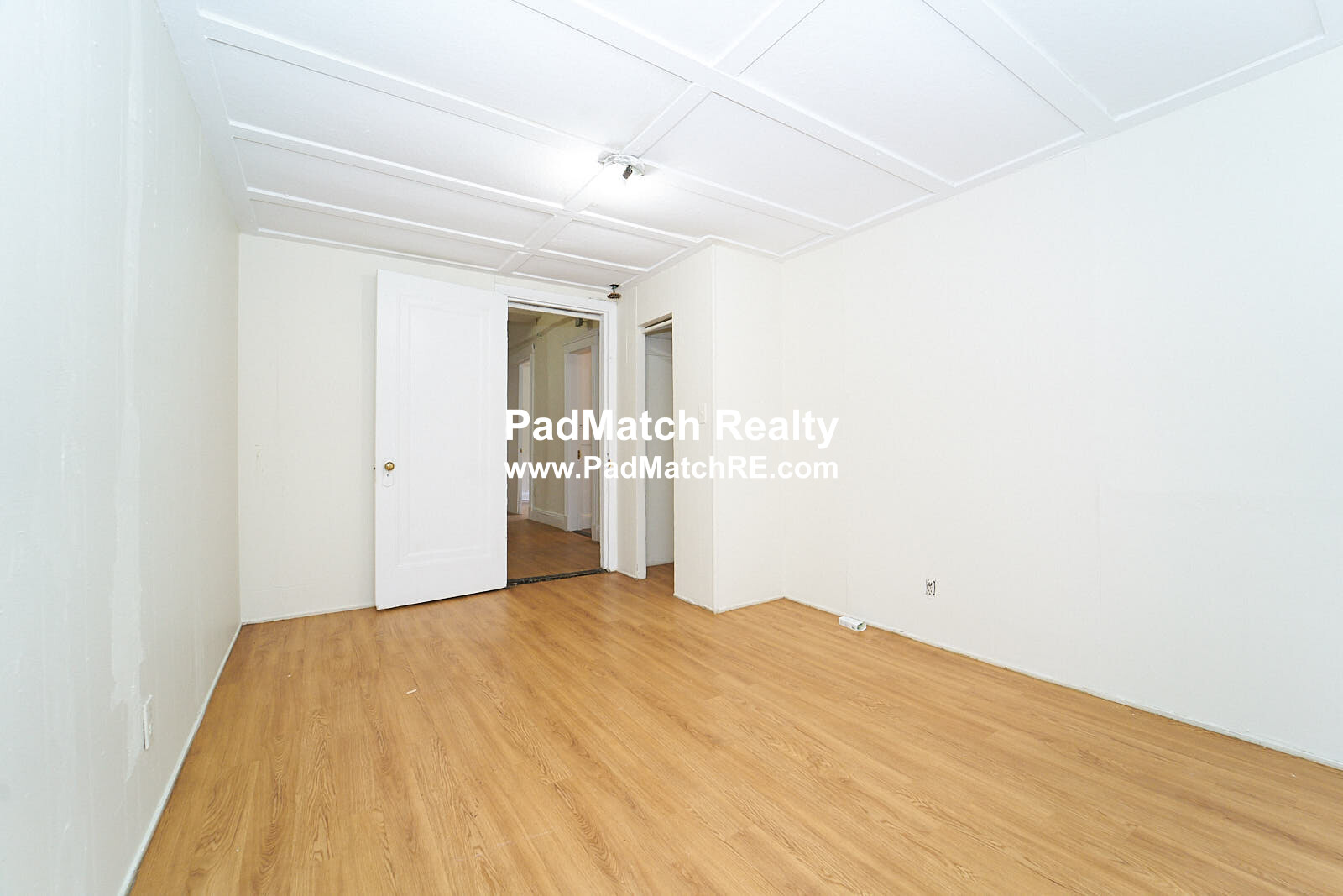 1185 Boylston St, Fenway