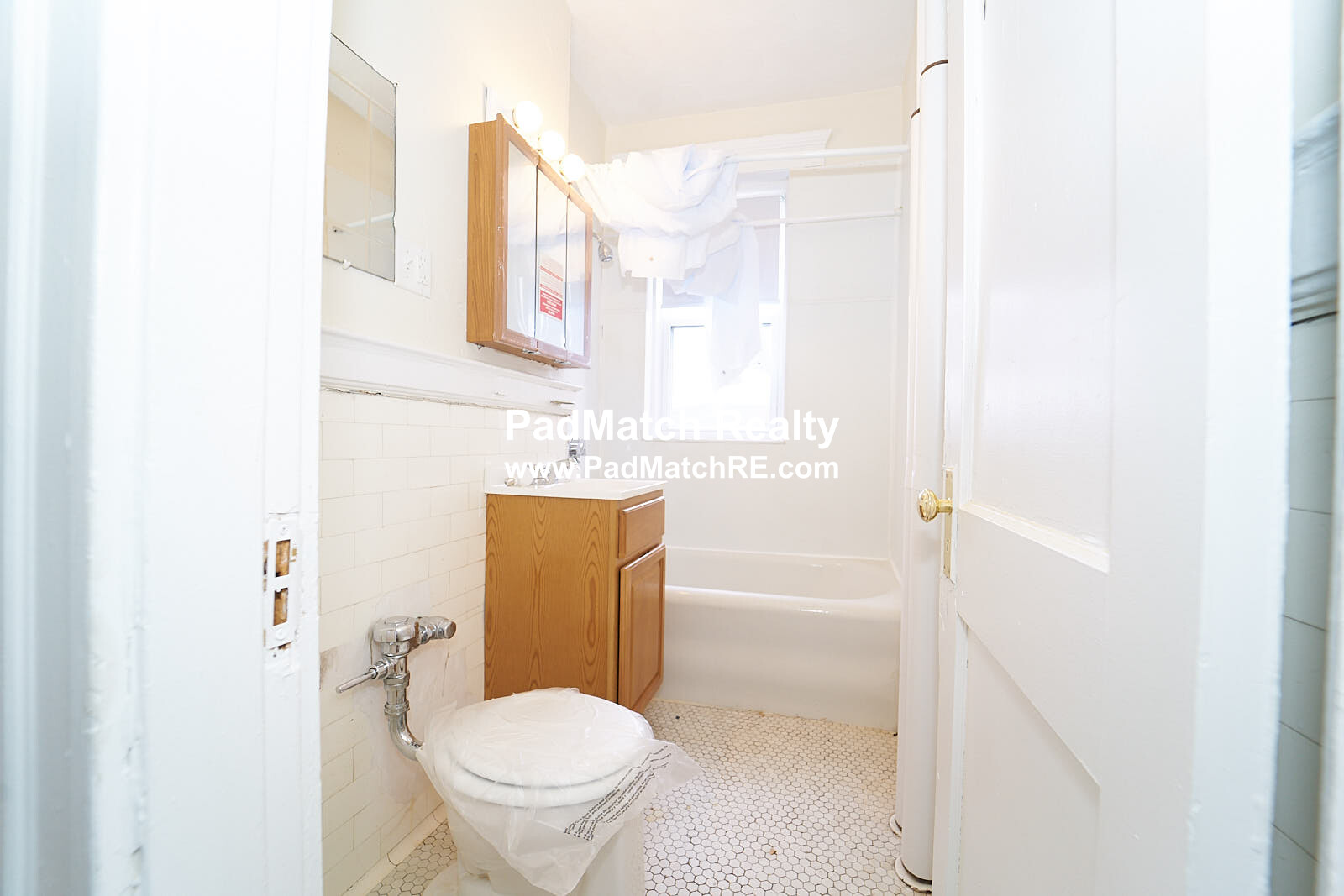 1167 Boylston St, Fenway