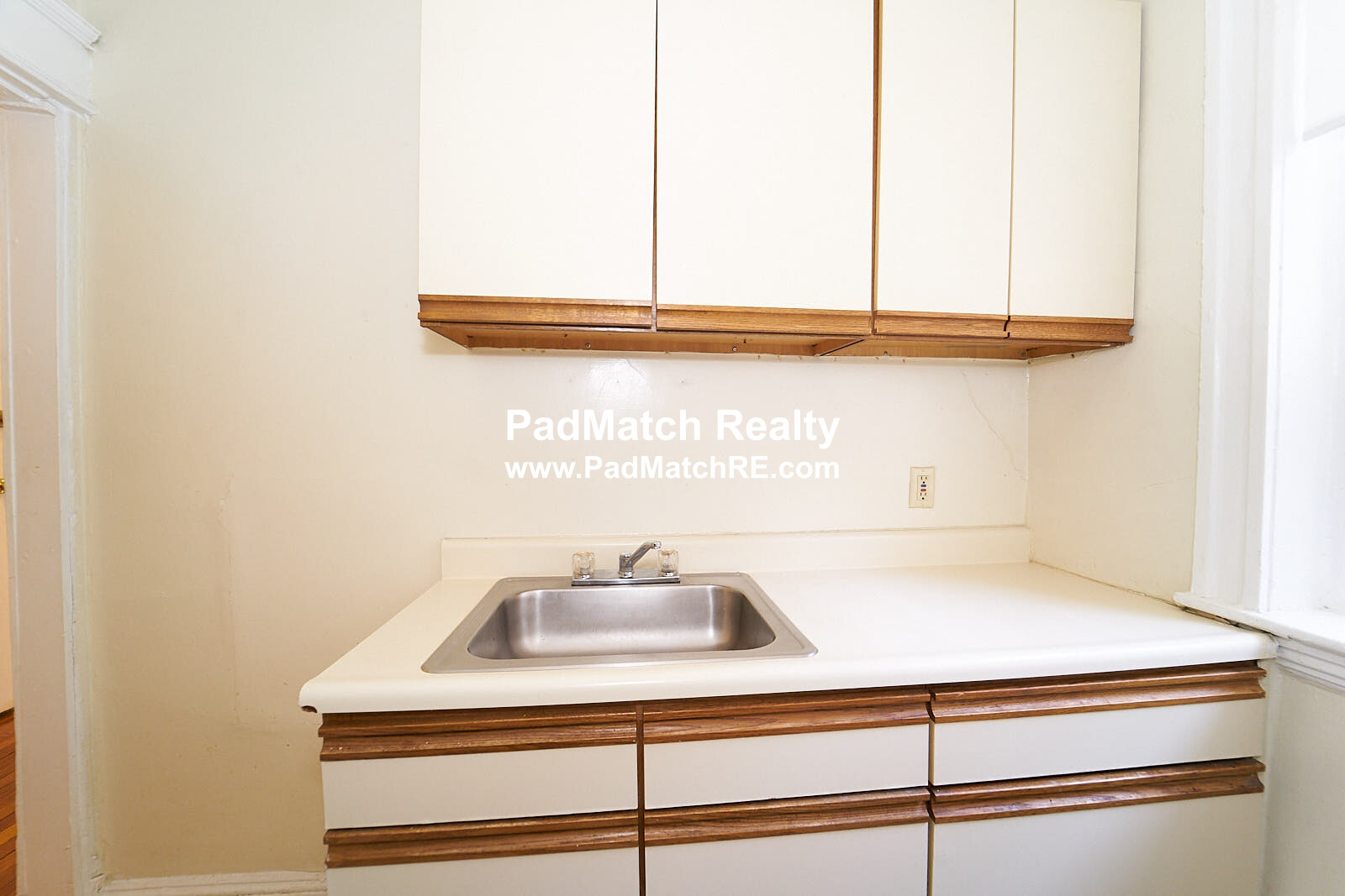 60 Woodstock Ave, Brighton