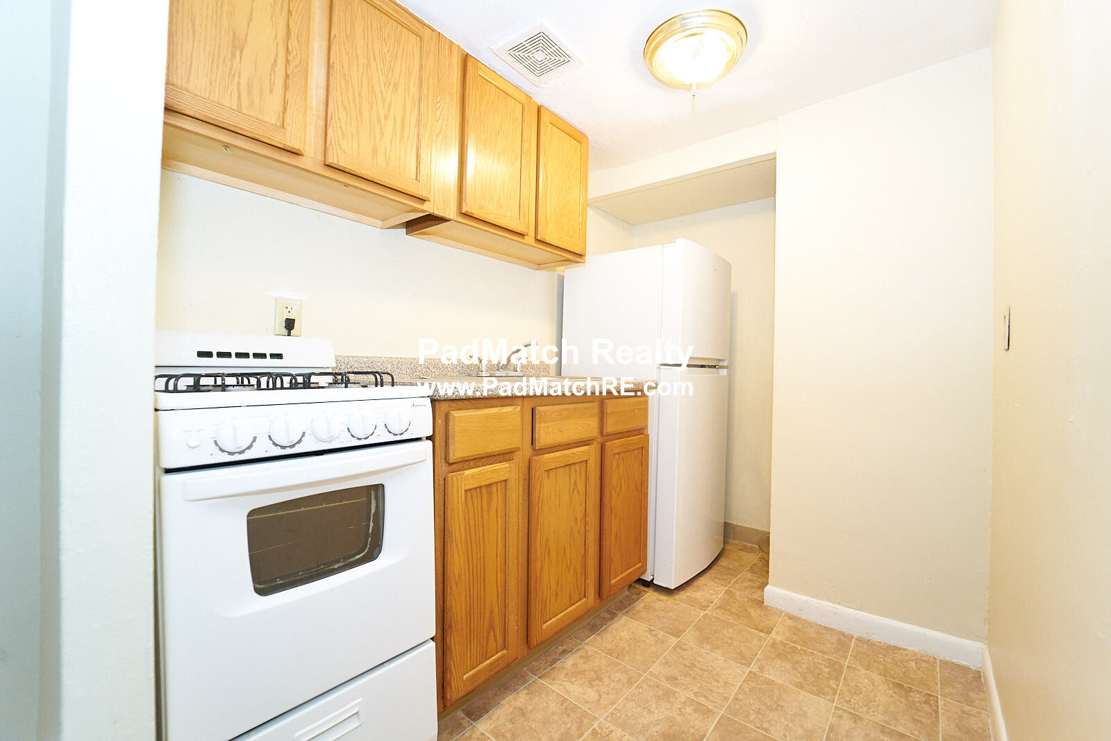 1118 Commonwealth Ave, Allston