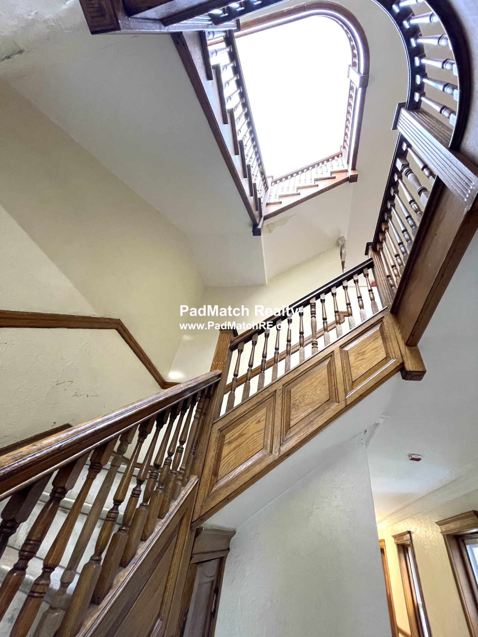 83 Gordon St, Allston