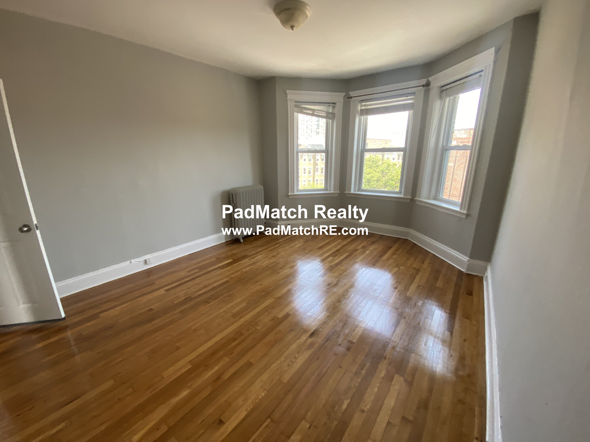 1 bed, 1 bath apartment for rent at 211 Park Dr Unit 44, Fenway — photo 2 of 17