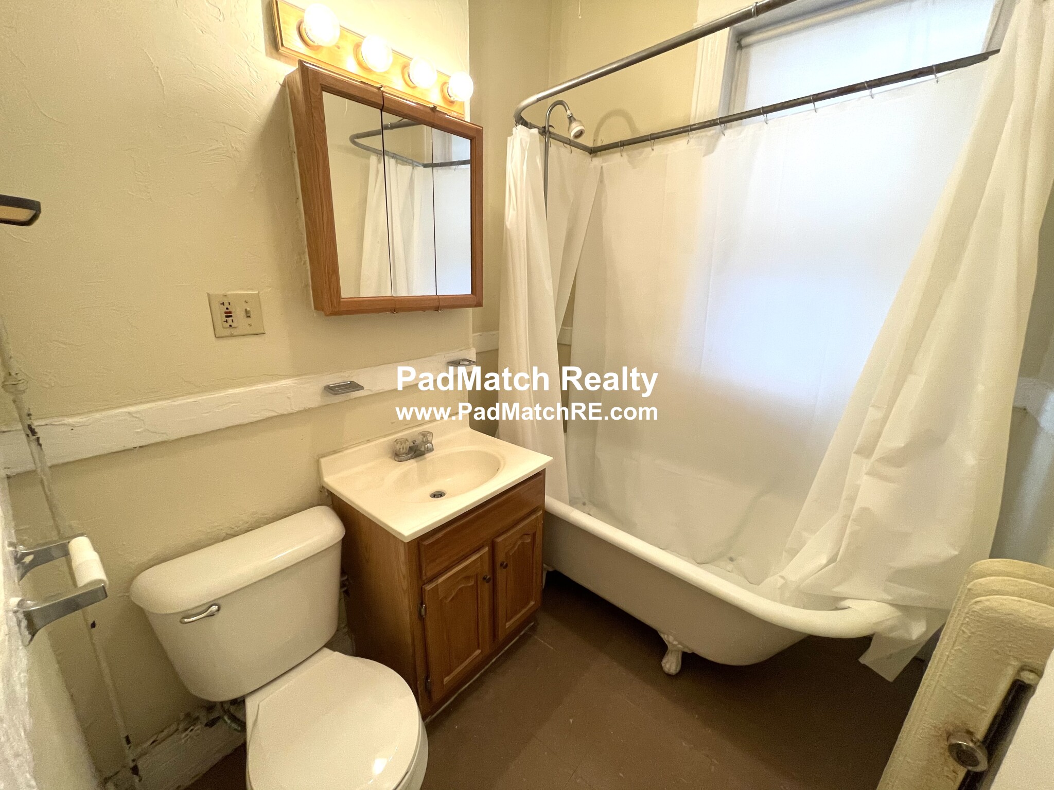Photo 8 of 83 Gordon St. Unit 2