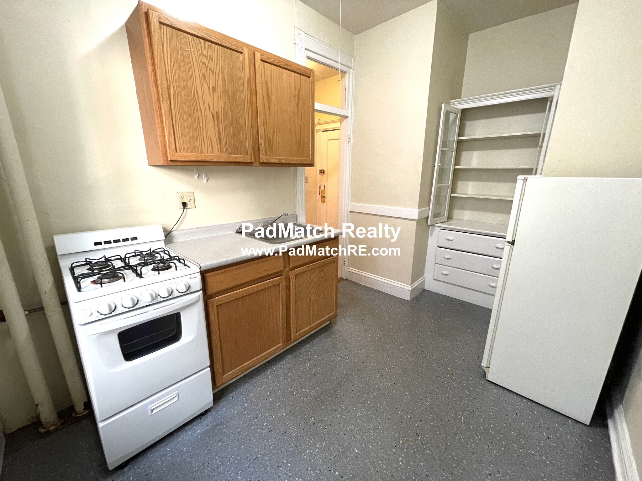 Photo 6 of 83 Gordon St. Unit 2