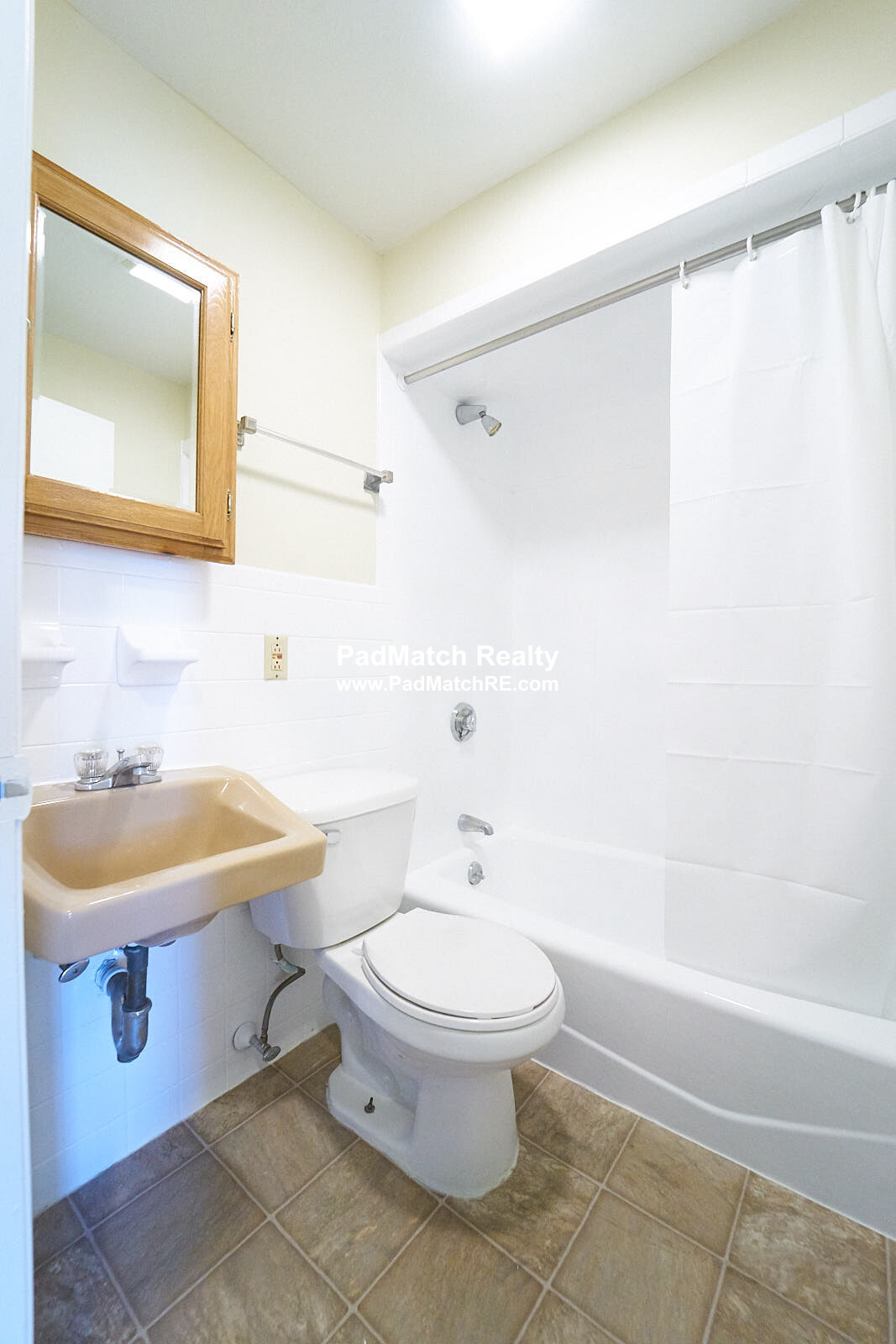 10 Hyde Park Ave, Jamaica Plain