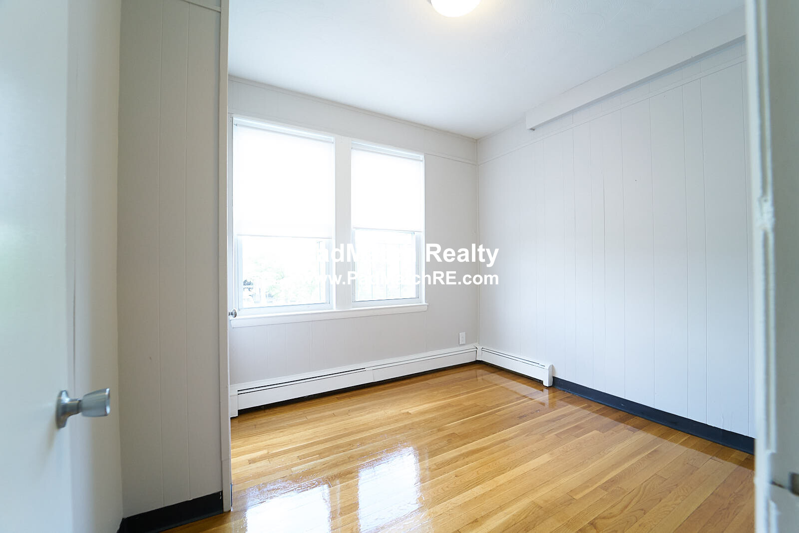 1 bed, 1 bath apartment for rent at 10 Hyde Park Ave Unit 1, Jamaica Plain — photo 3 of 9