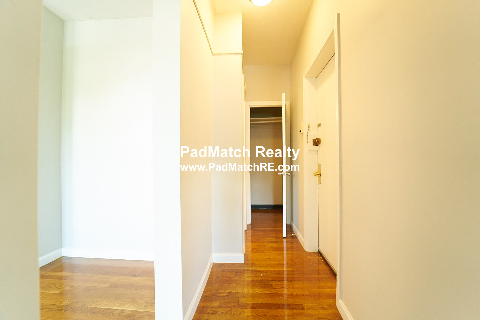 8 Hyde Park Ave, Jamaica Plain