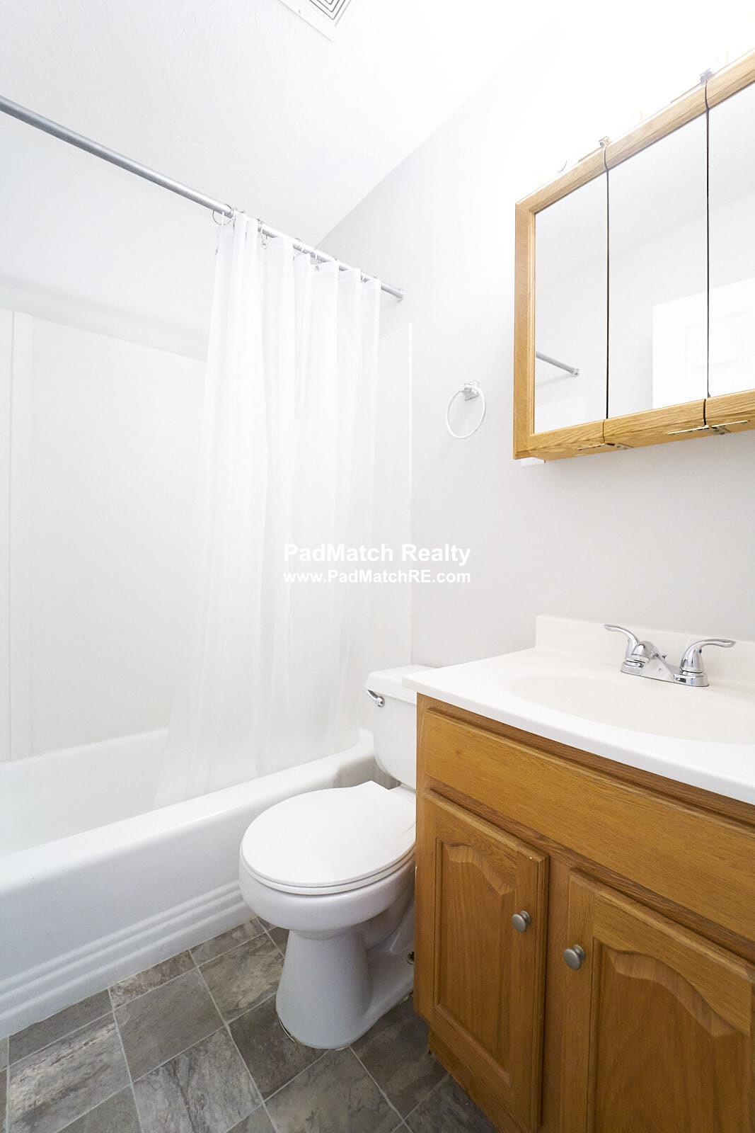 8 Hyde Park Ave, Jamaica Plain