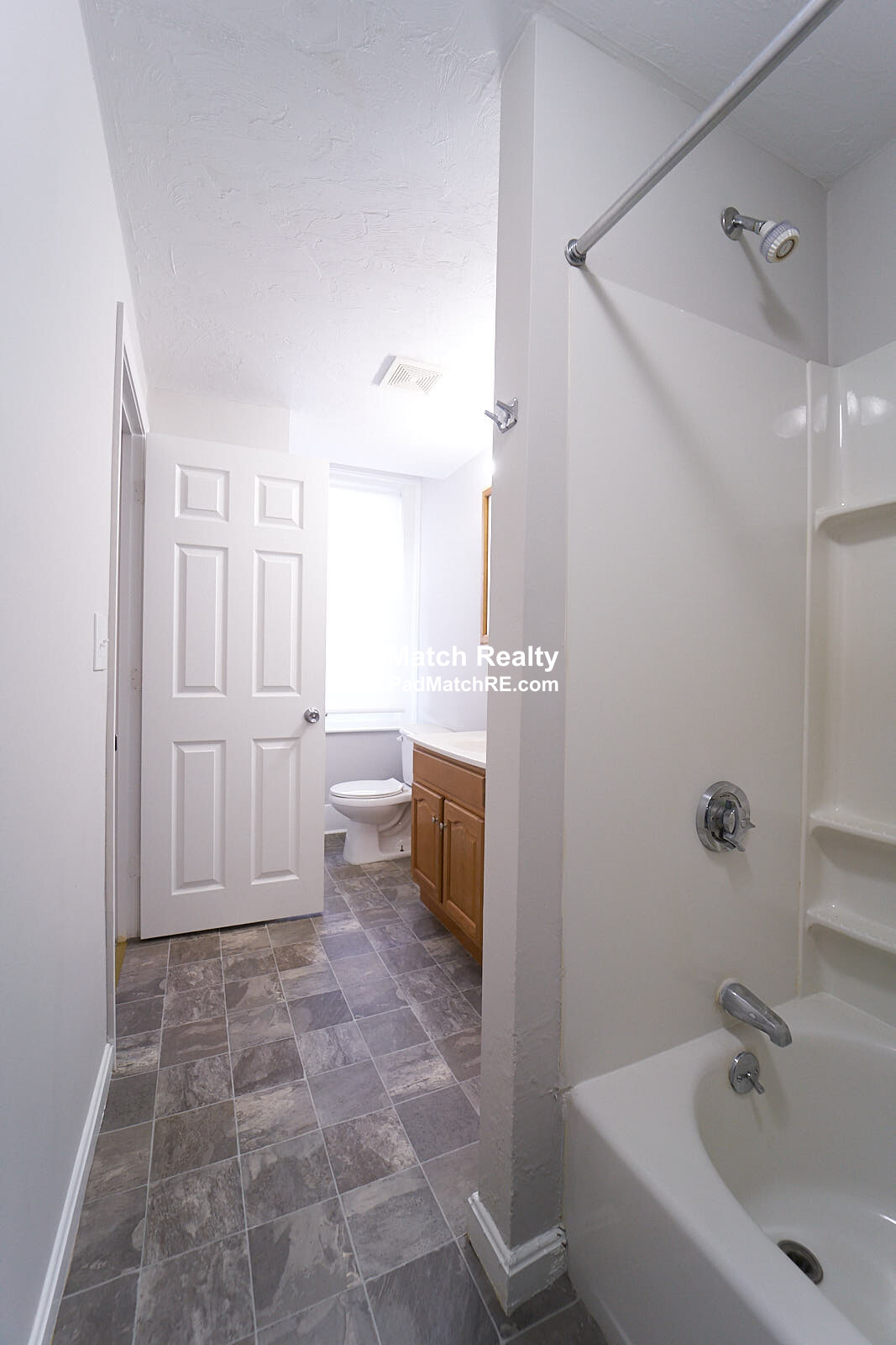 8 Hyde Park Ave, Jamaica Plain