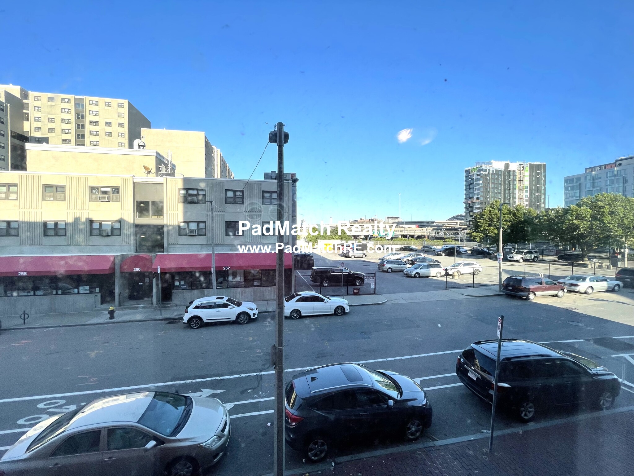 231 Harrison Ave, Chinatown