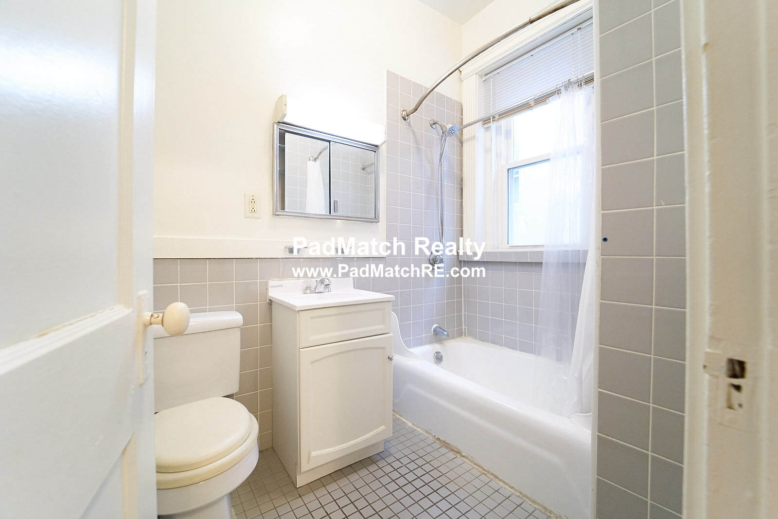 28 Westland Ave, Fenway