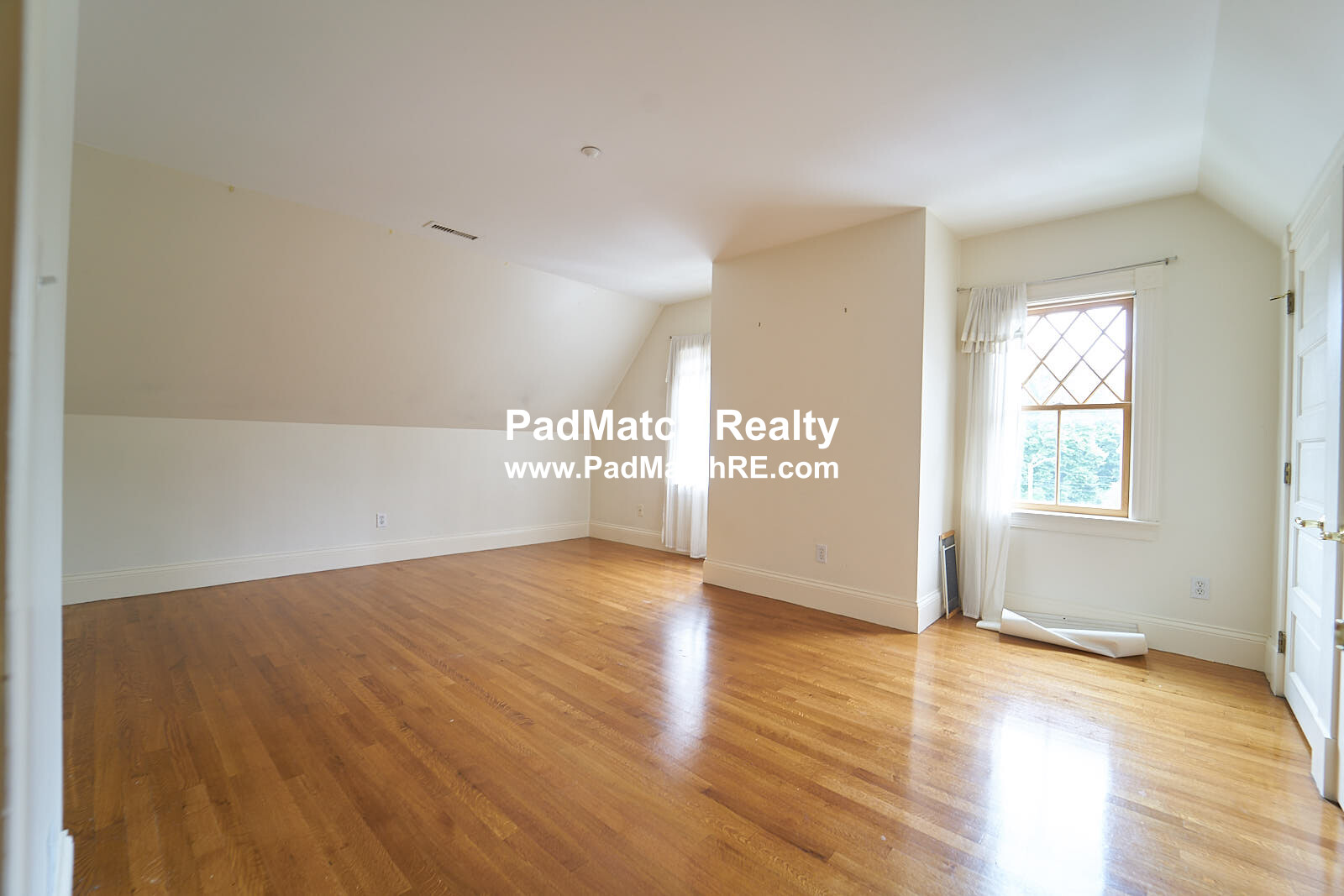 2 bed, 1 bath apartment for rent at 24 Garden St Unit 3, Cambridge — photo 11 of 15