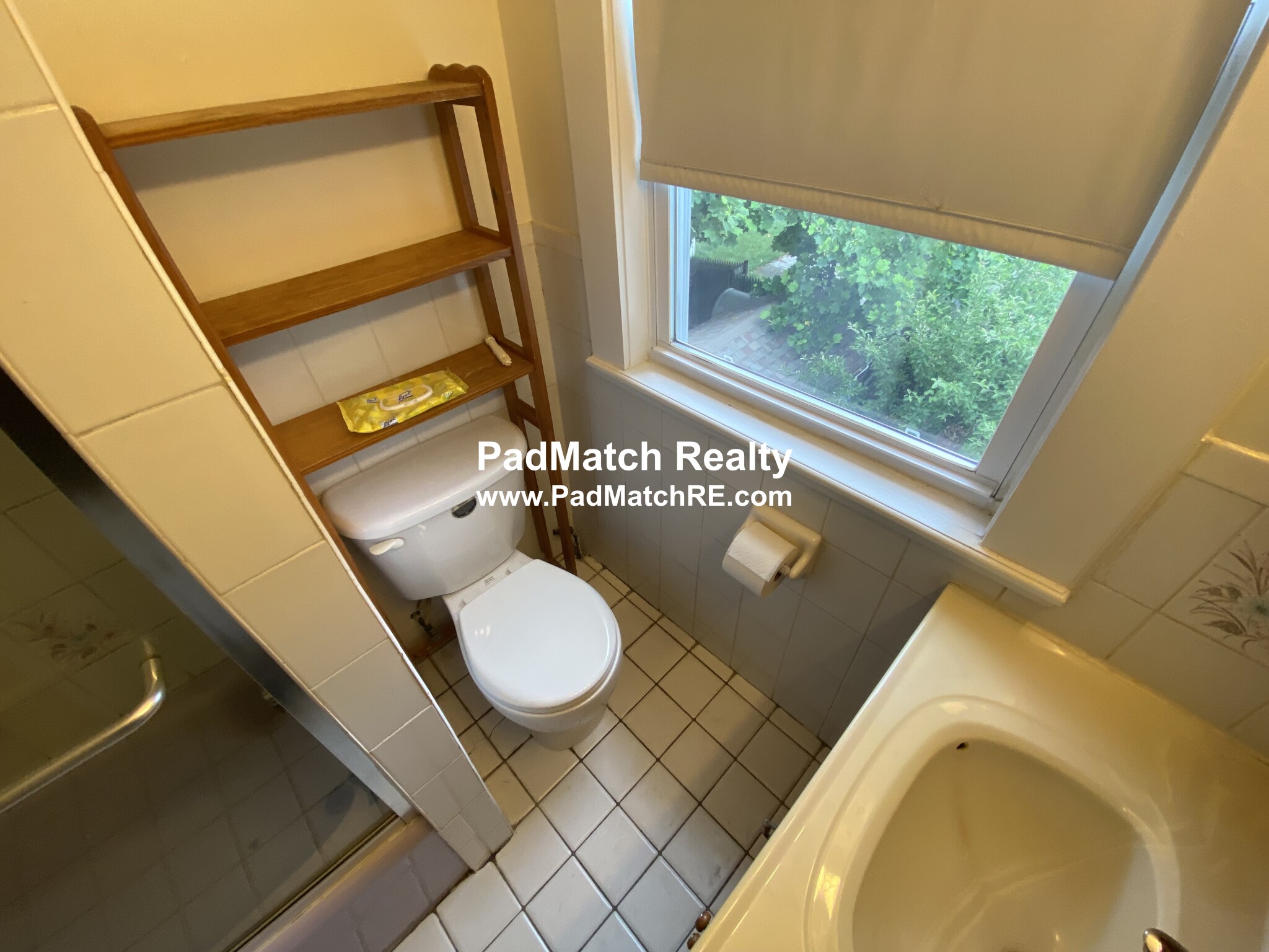 3 bed, 1 bath apartment for rent at 77 Summit St Unit 2, Hyde Park — photo 25 of 34