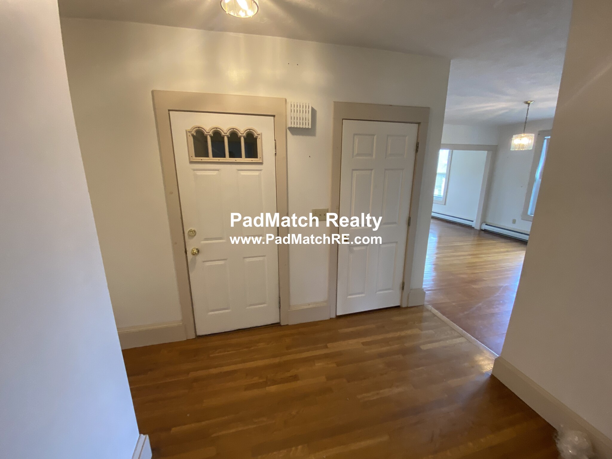 3 bed, 1 bath apartment for rent at 77 Summit St Unit 2, Hyde Park — photo 16 of 34