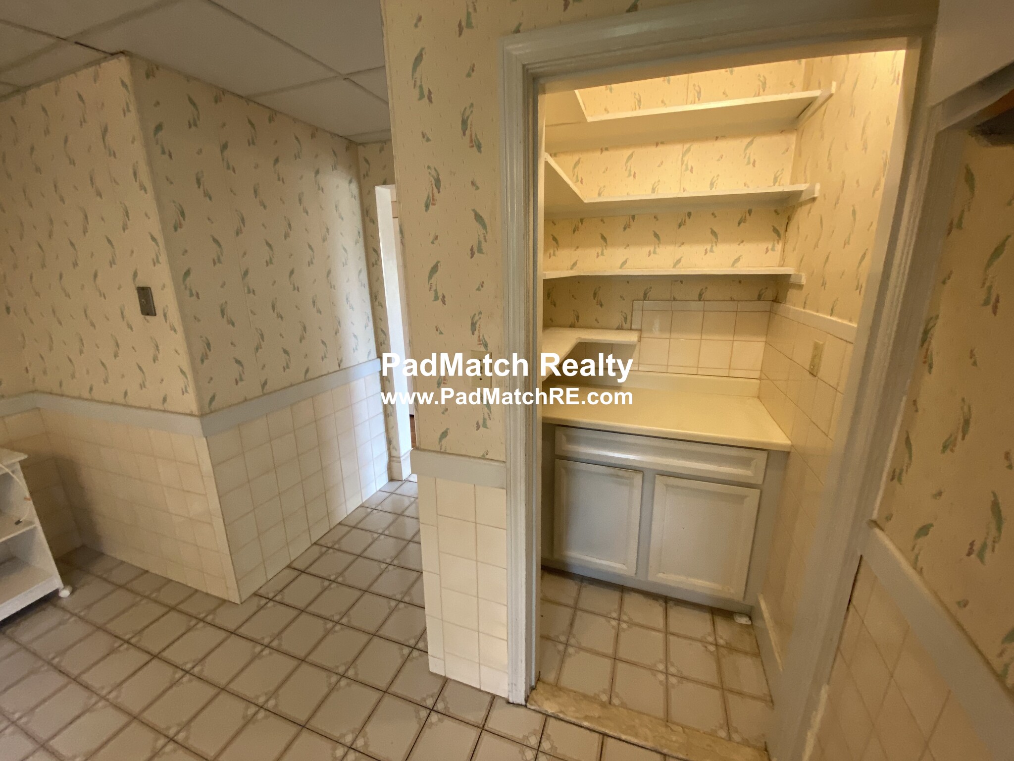 3 bed, 1 bath apartment for rent at 77 Summit St Unit 2, Hyde Park — photo 30 of 34