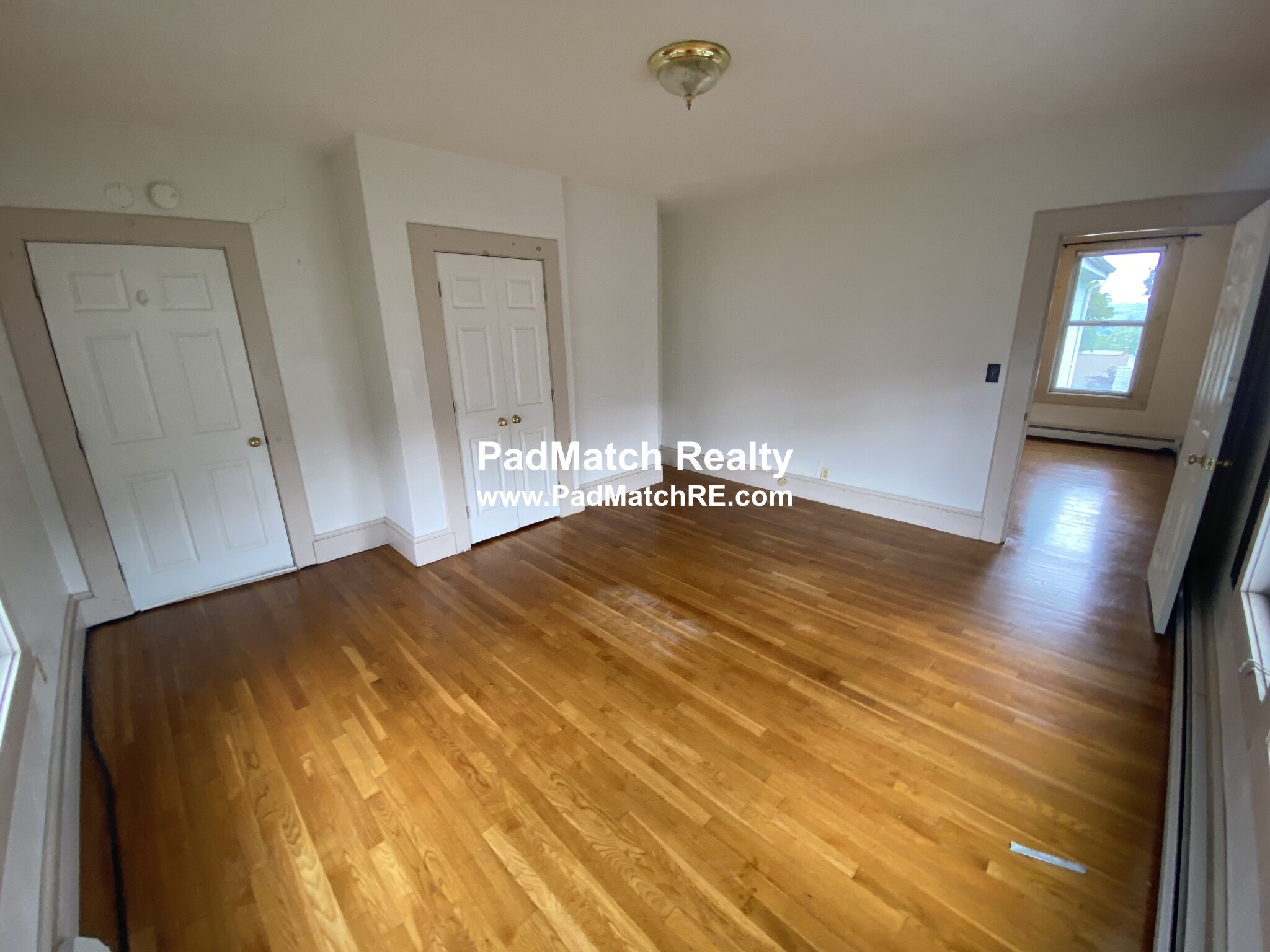3 bed, 1 bath apartment for rent at 77 Summit St Unit 2, Hyde Park — photo 27 of 34