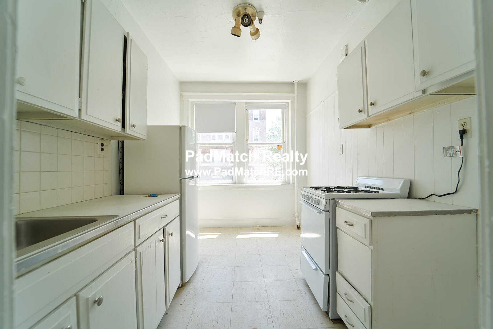 1810 Commonwealth Ave, Brighton