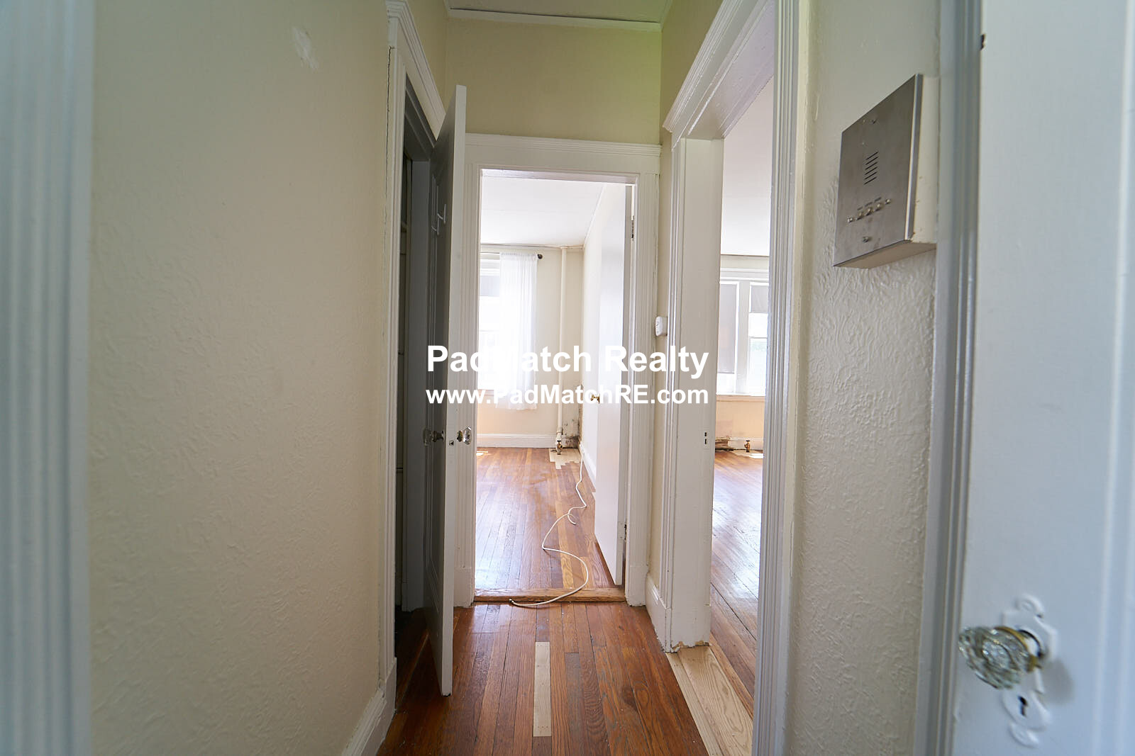 1810 Commonwealth Ave, Brighton